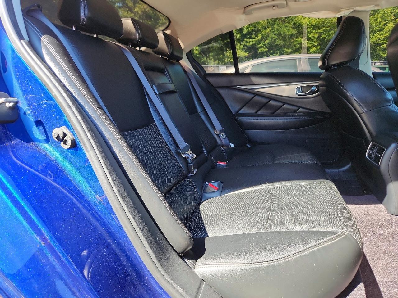 2019 Infiniti Q50 3.0t Signature Edition Blue vin: JN1EV7AR9KM592137