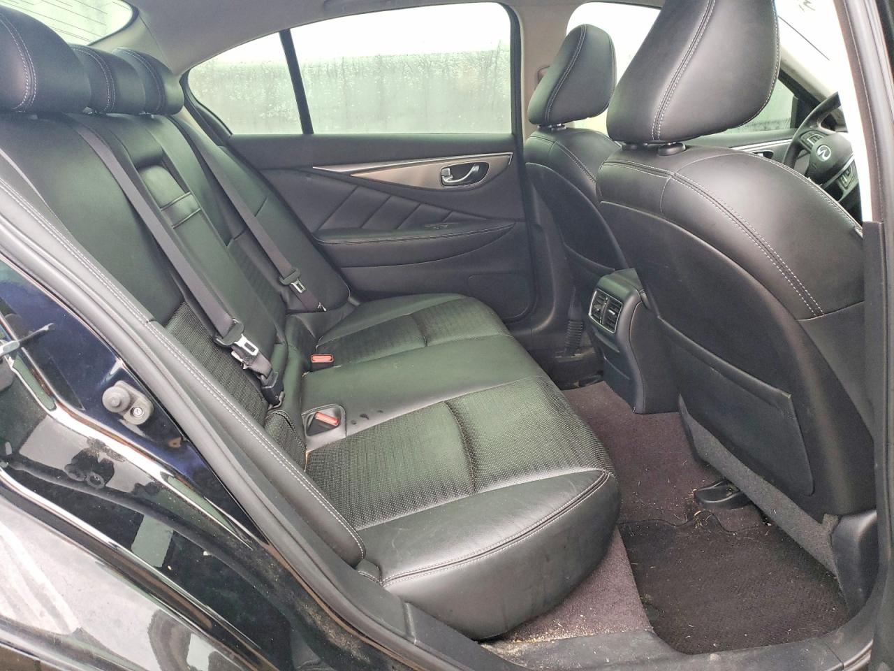2018 Infiniti Q50 Luxe Black vin: JN1EV7ARXJM439555