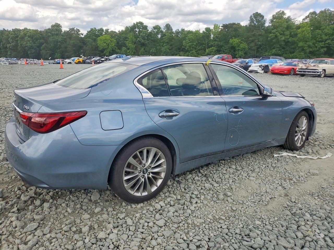 2019 Infiniti Q50 3.0t Luxe Синий vin: JN1EV7ARXKM556327