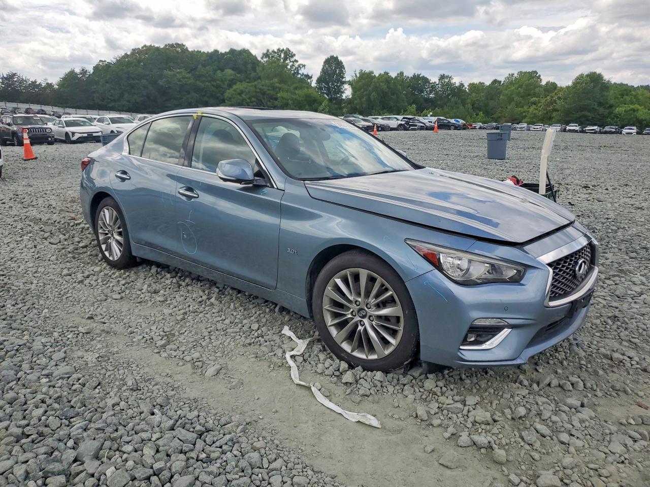 2019 Infiniti Q50 3.0t Luxe Синий vin: JN1EV7ARXKM556327