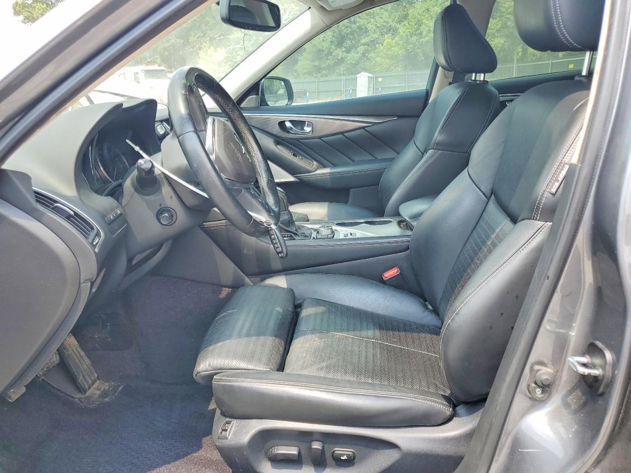 2019 Infiniti Q50 3.0t Sport Silver vin: JN1EV7ARXKM557669