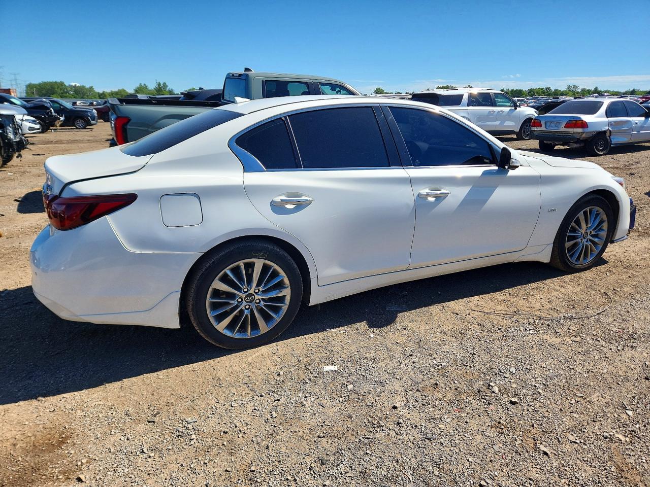 2019 Infiniti Q50 3.0t Signature Edition White vin: JN1EV7ARXKM591384
