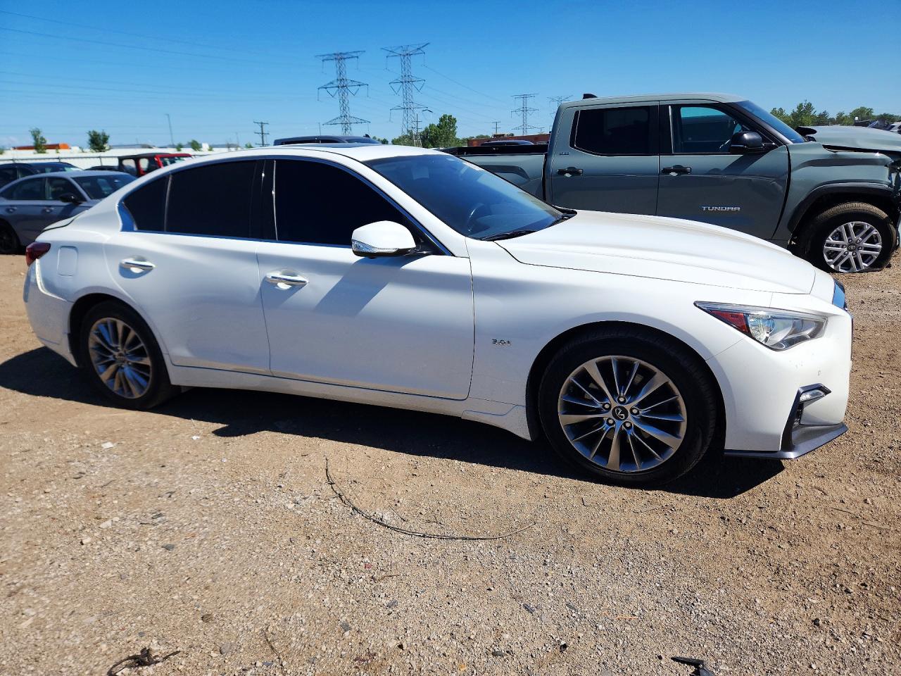 2019 Infiniti Q50 3.0t Signature Edition White vin: JN1EV7ARXKM591384