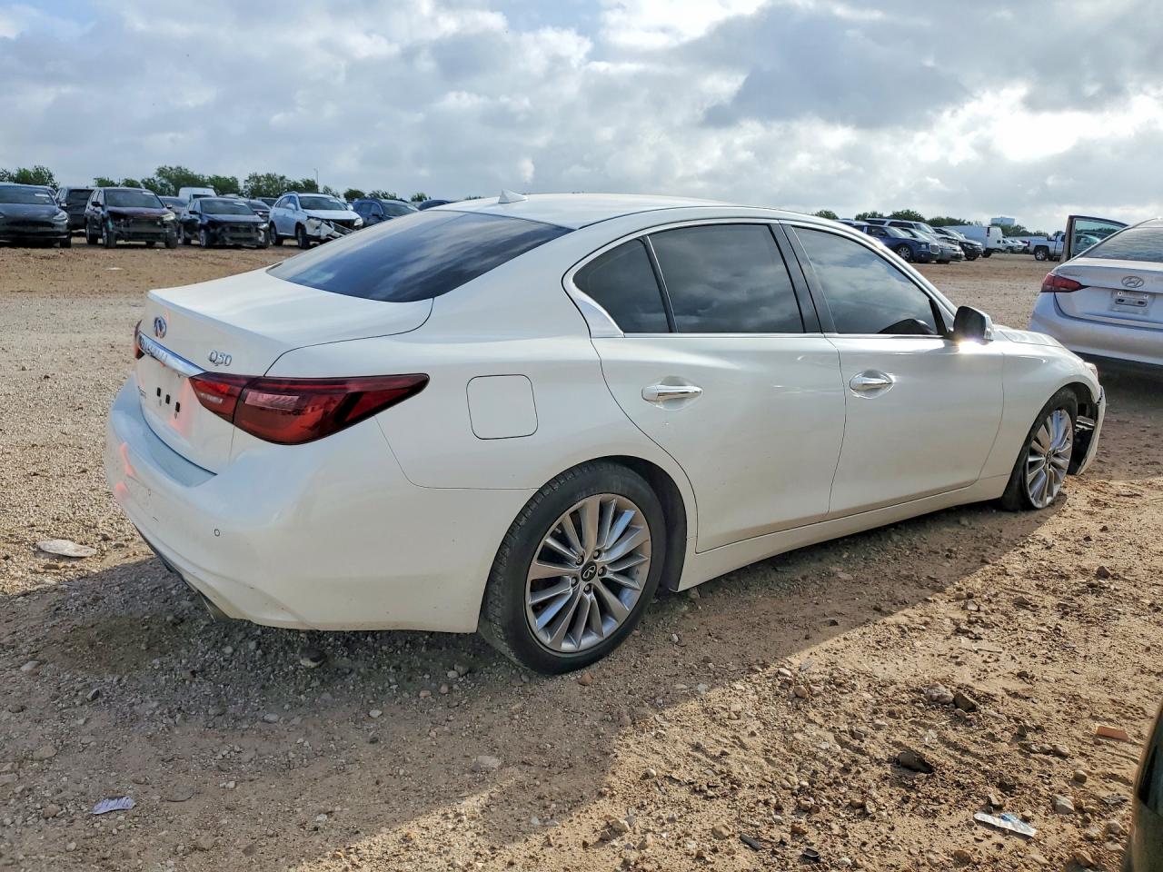 2021 Infiniti Q50 Luxe White vin: JN1EV7BP1MM705630