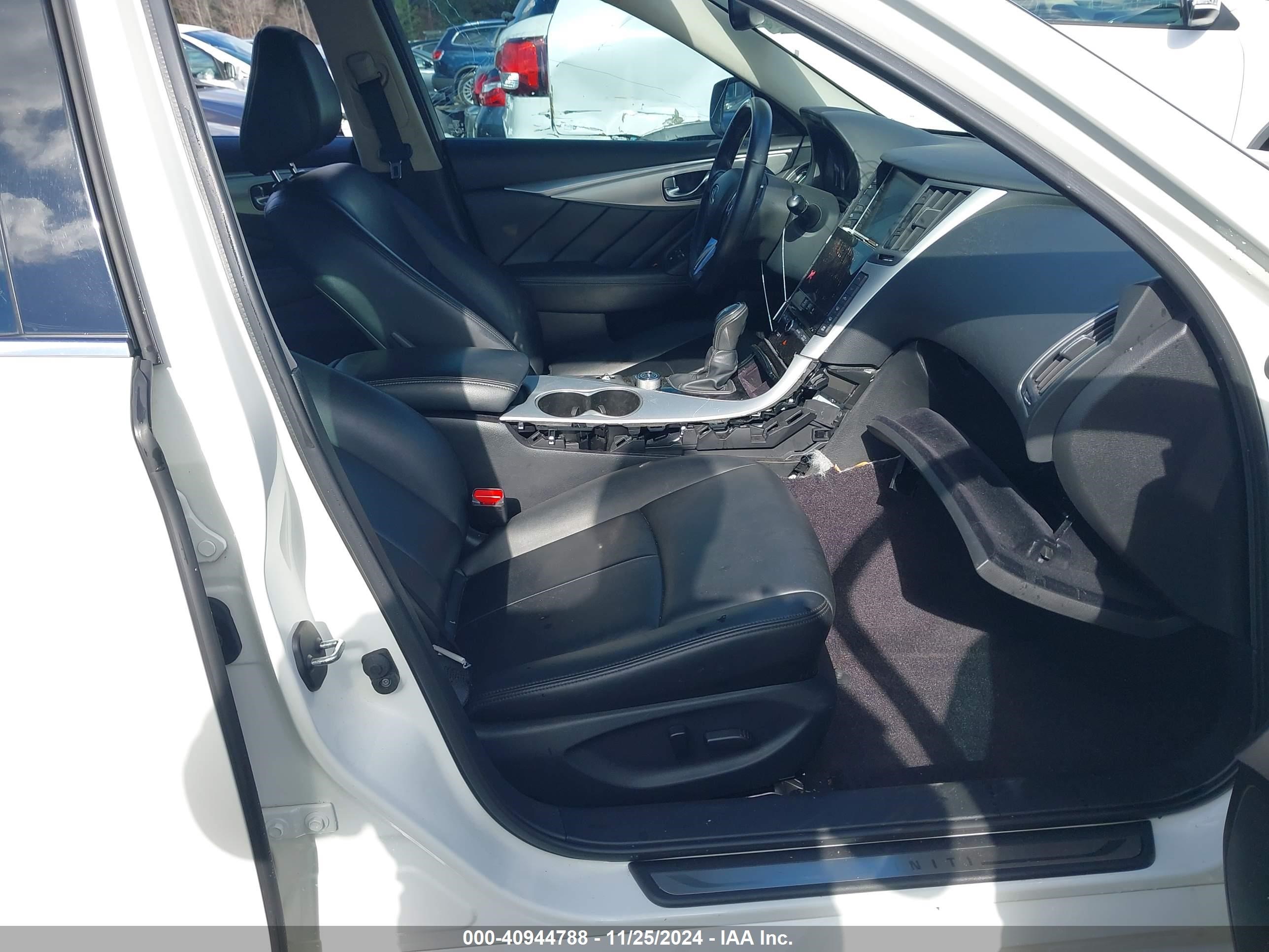 2021 Infiniti Q50 Luxe White vin: JN1EV7BP2MM701845