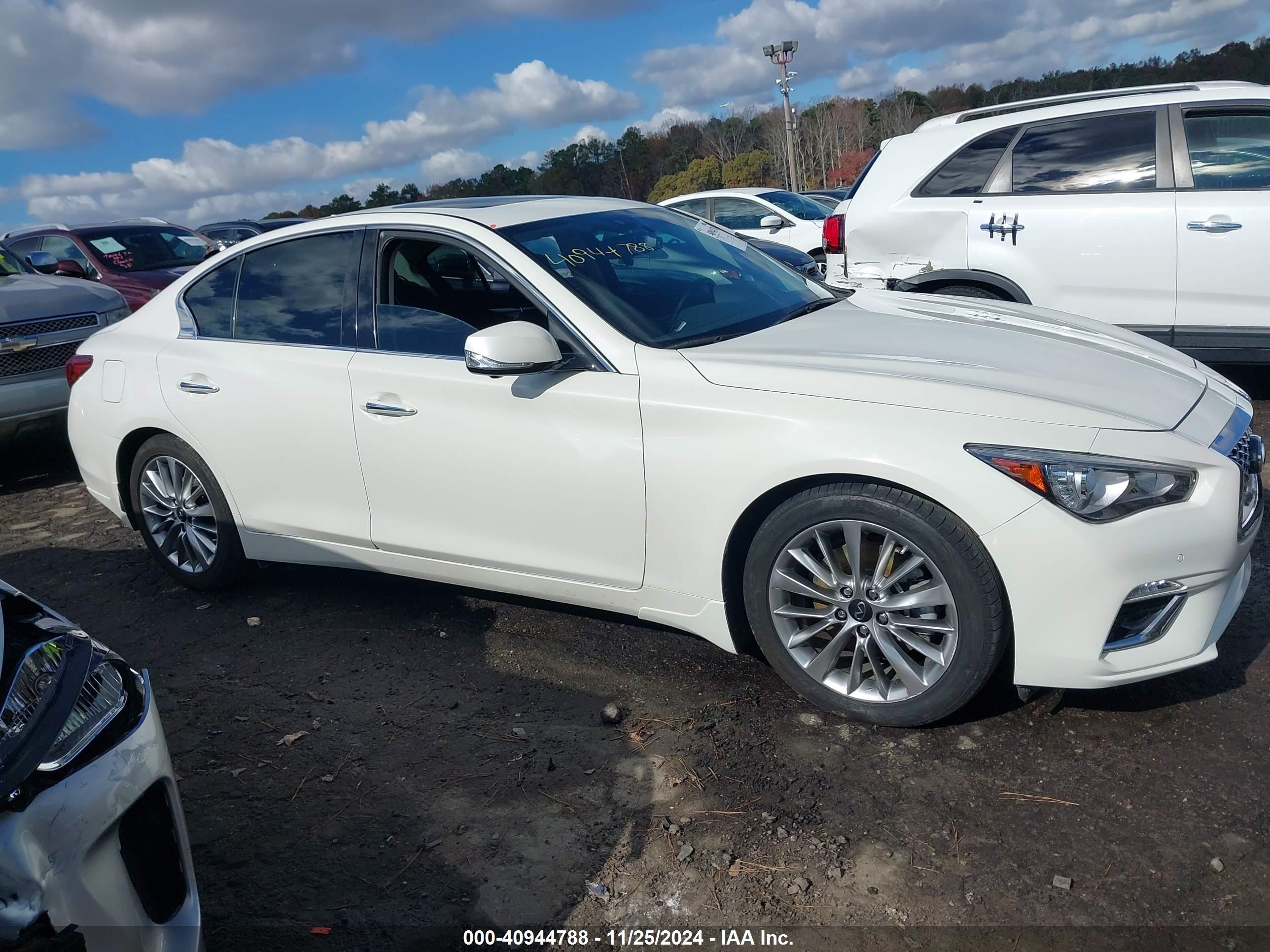 2021 Infiniti Q50 Luxe White vin: JN1EV7BP2MM701845