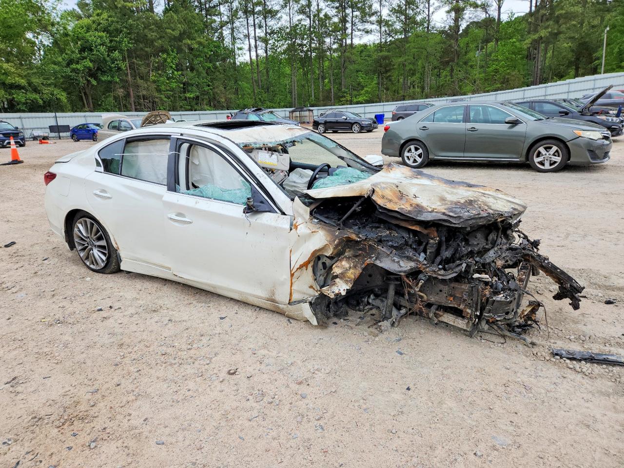 2021 Infiniti Q50 Luxe White vin: JN1EV7BP2MM701845