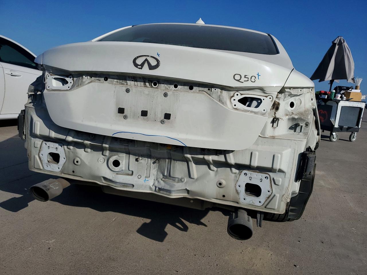 2021 Infiniti Q50 Luxe White vin: JN1EV7BP3MM702423