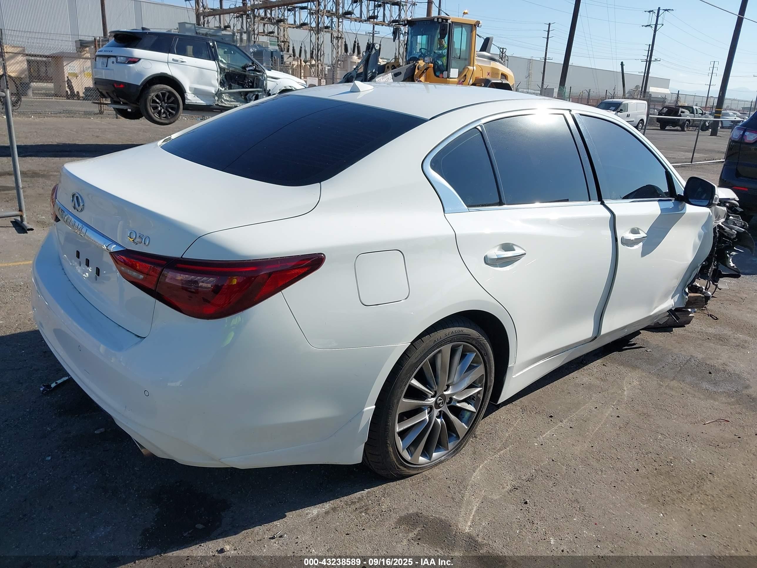 2022 Infiniti Q50 Luxe Белый vin: JN1EV7BP8NM311544