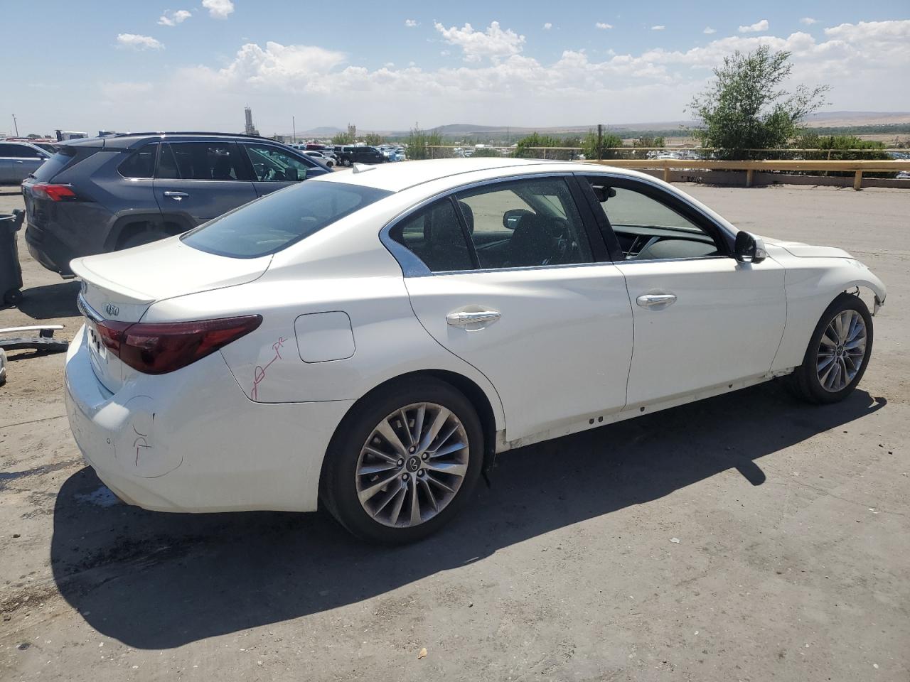 2021 Infiniti Q50 Luxe White vin: JN1EV7BR1MM753985
