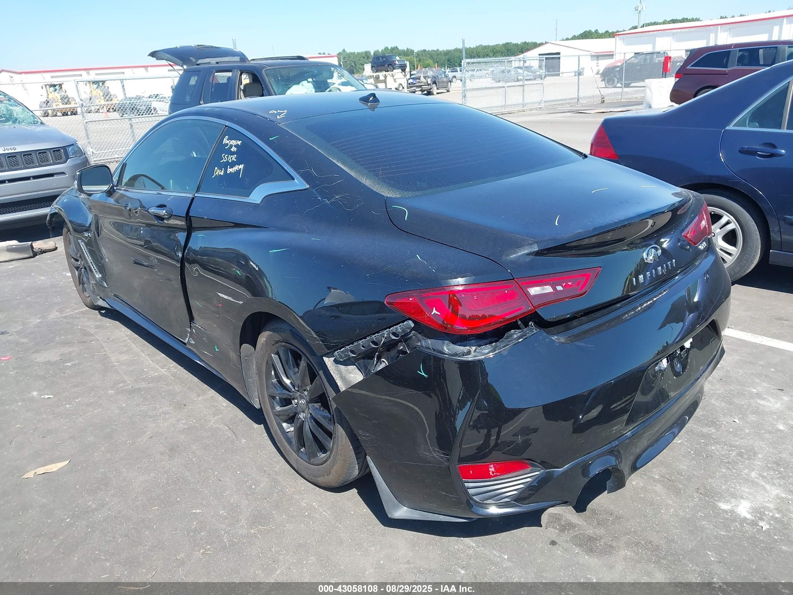2018 Infiniti Q60 3.0t Luxe Черный vin: JN1EV7EK7JM342648