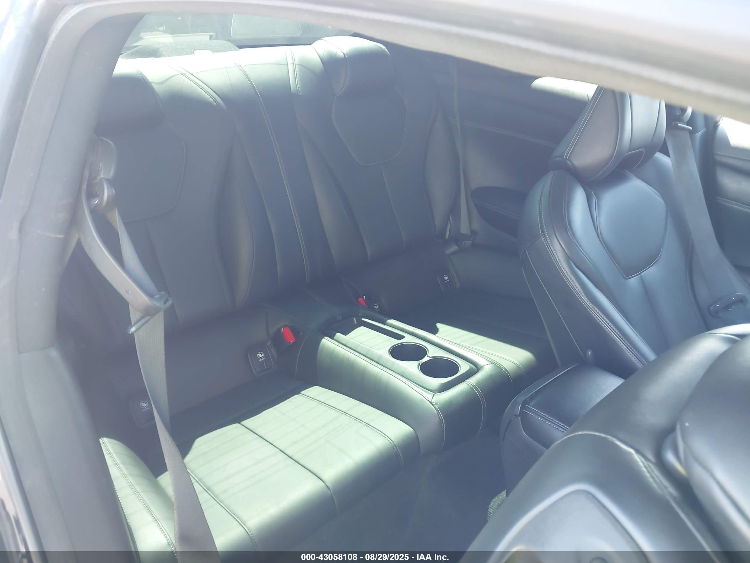 2018 Infiniti Q60 3.0t Luxe Черный vin: JN1EV7EK7JM342648