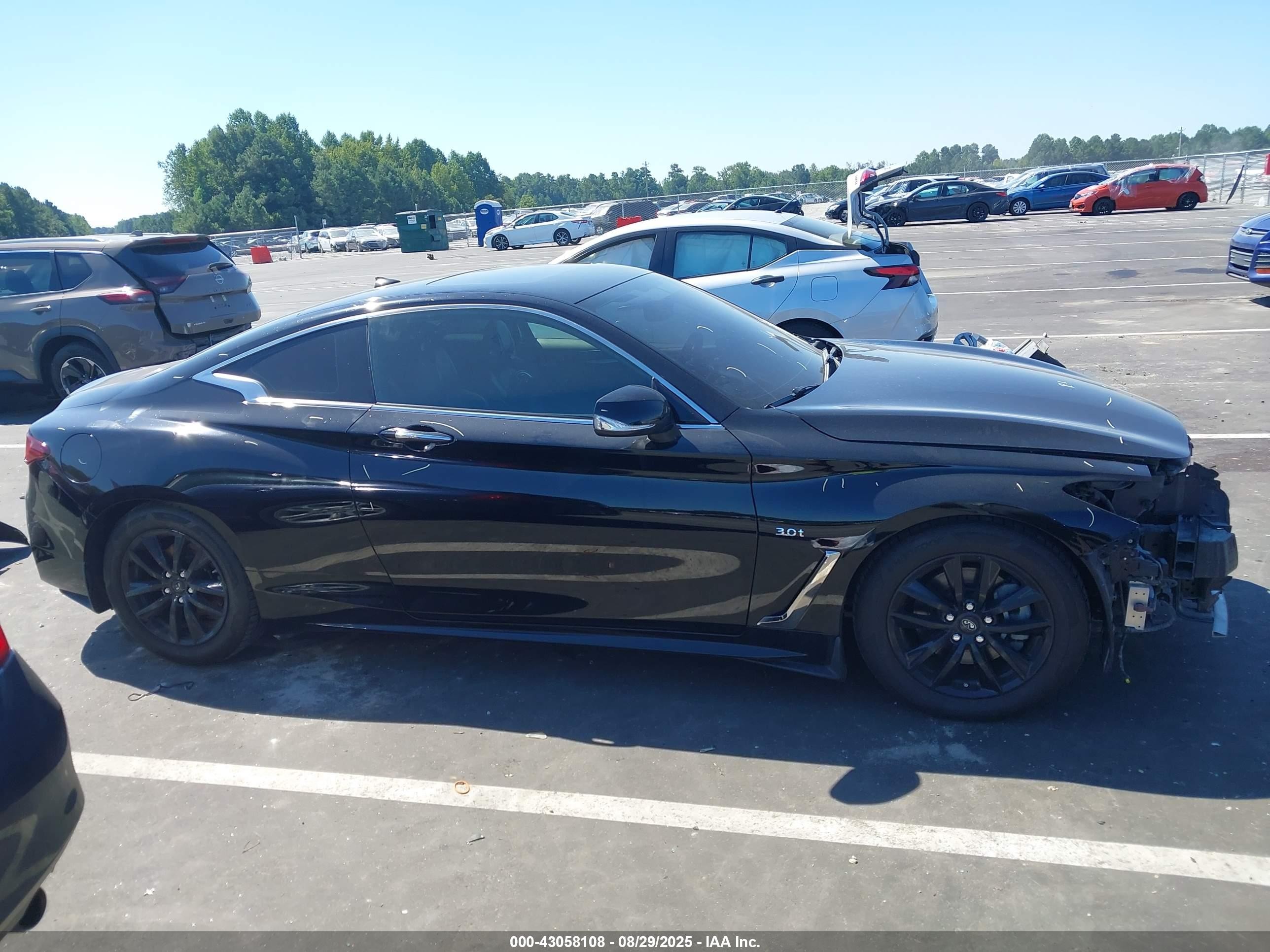 2018 Infiniti Q60 3.0t Luxe Черный vin: JN1EV7EK7JM342648