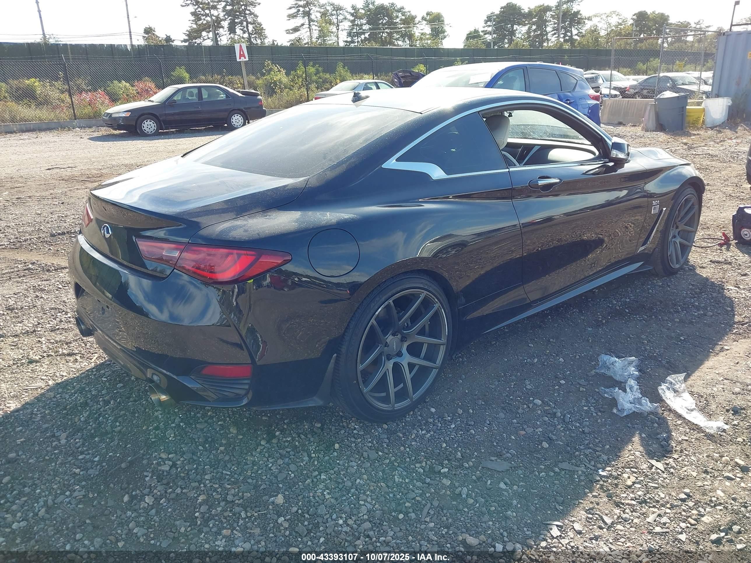 2018 Infiniti Q60 3.0t Luxe Черный vin: JN1EV7EK8JM342867