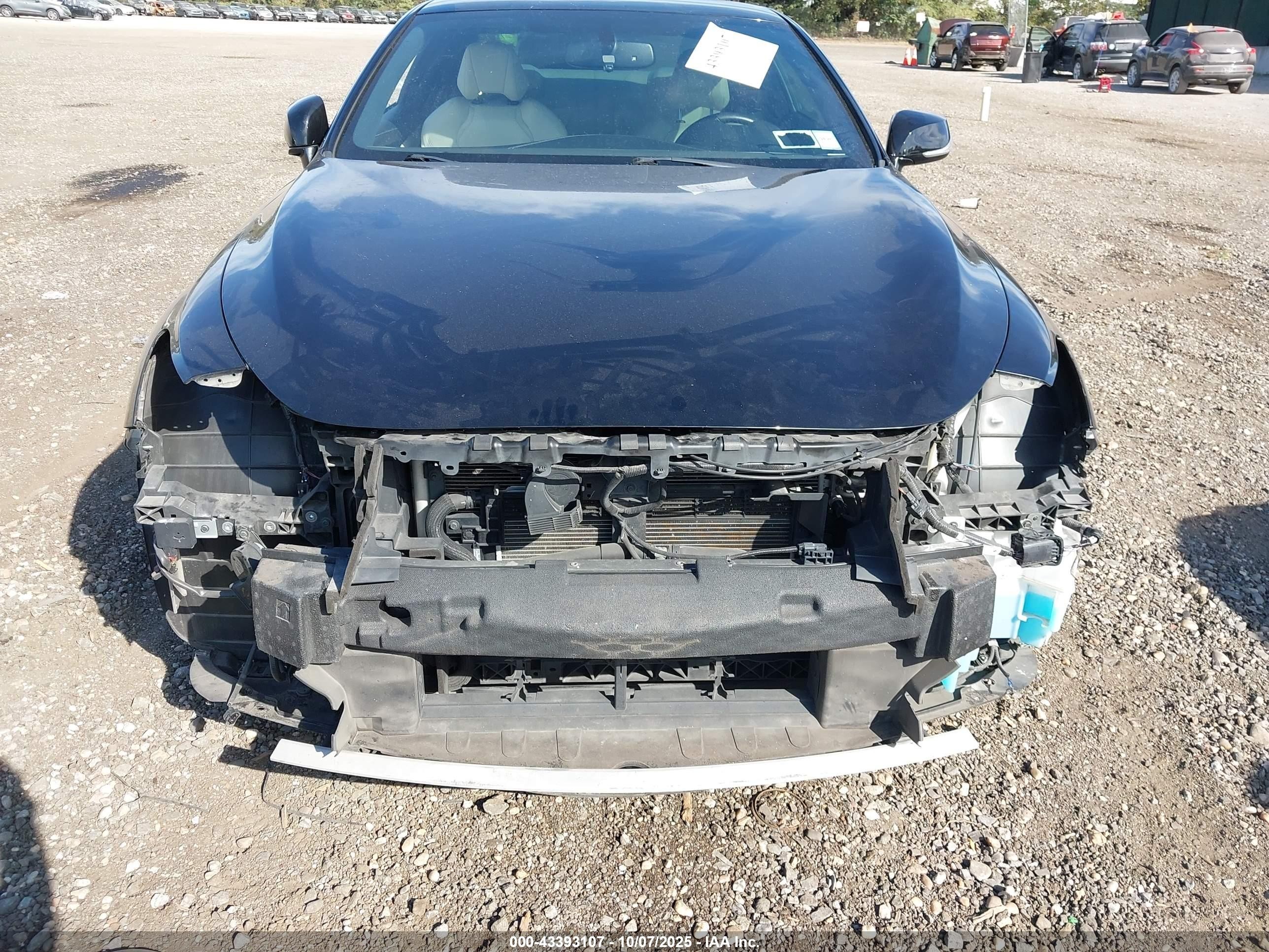 2018 Infiniti Q60 3.0t Luxe Черный vin: JN1EV7EK8JM342867