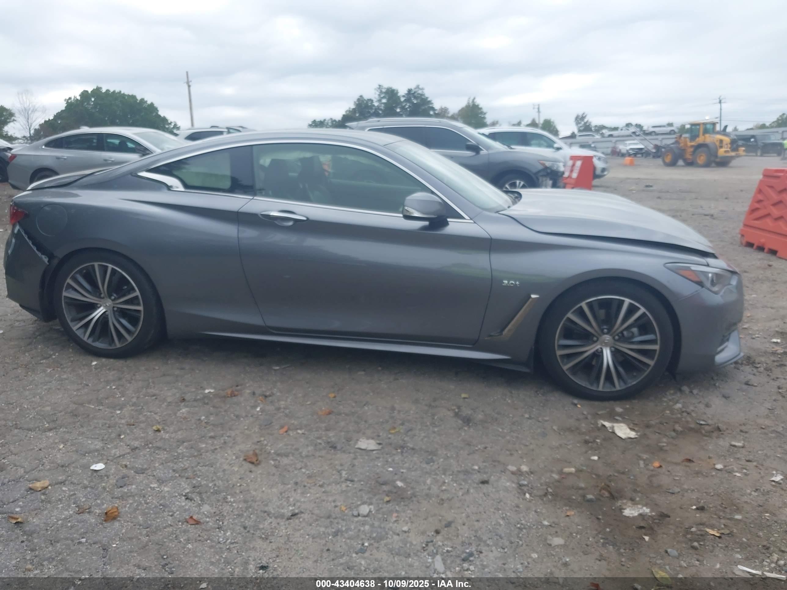 2019 Infiniti Q60 3.0t Luxe Серый vin: JN1EV7EK8KM231821