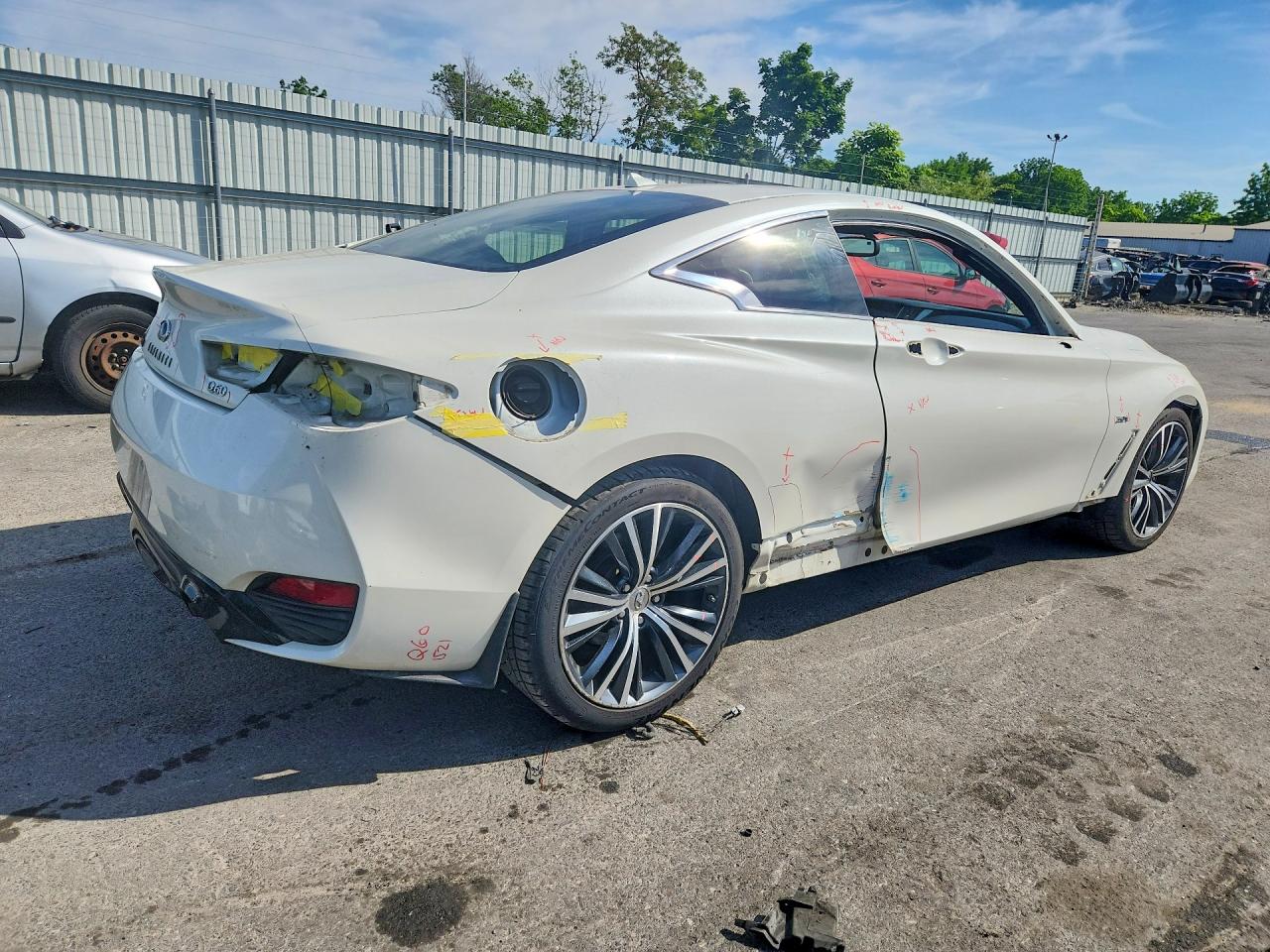 2017 Infiniti Q60 3.0t Premium White vin: JN1EV7EL0HM551488