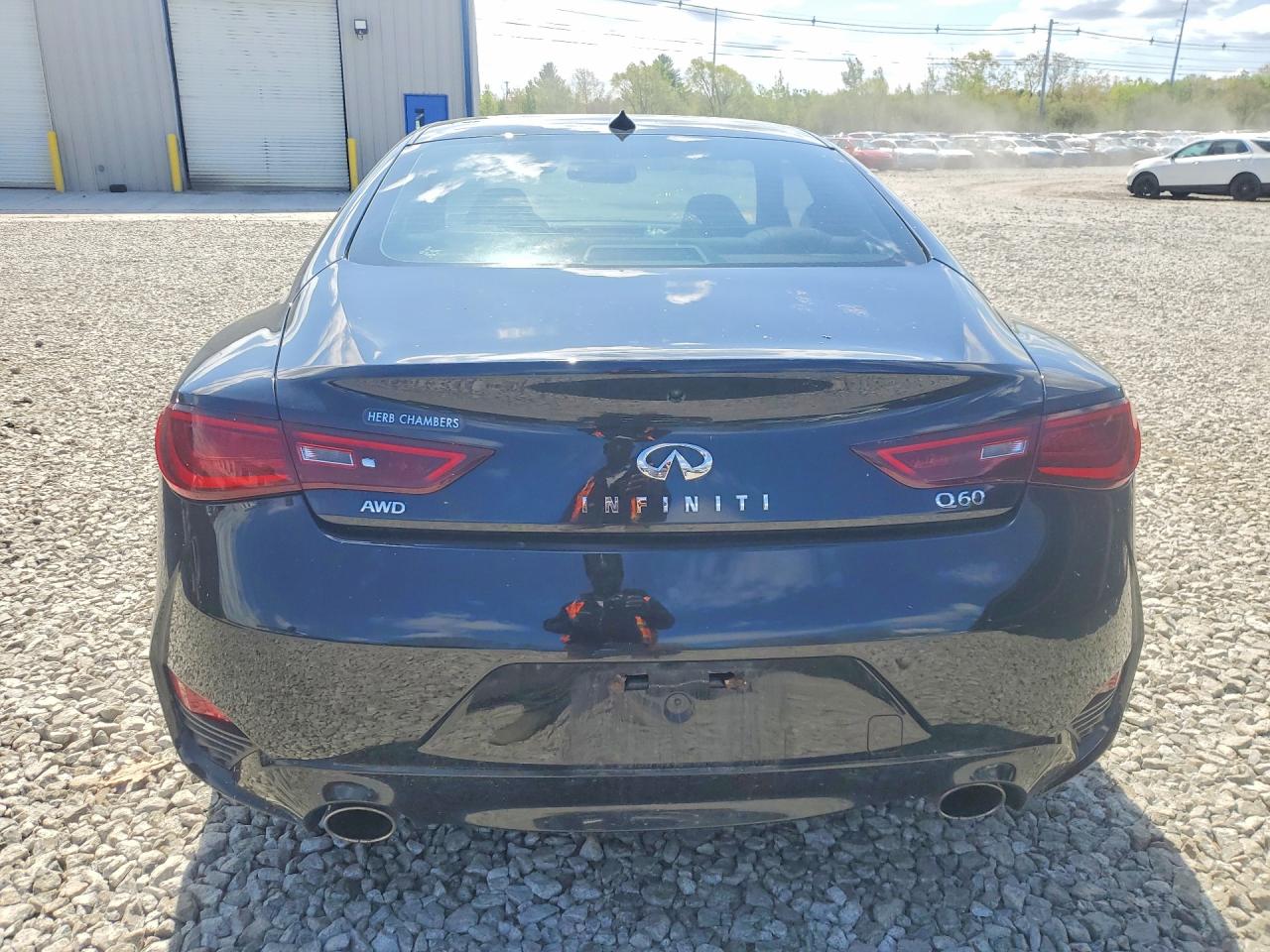 2017 Infiniti Q60 3.0t Premium Черный vin: JN1EV7EL0HM553323