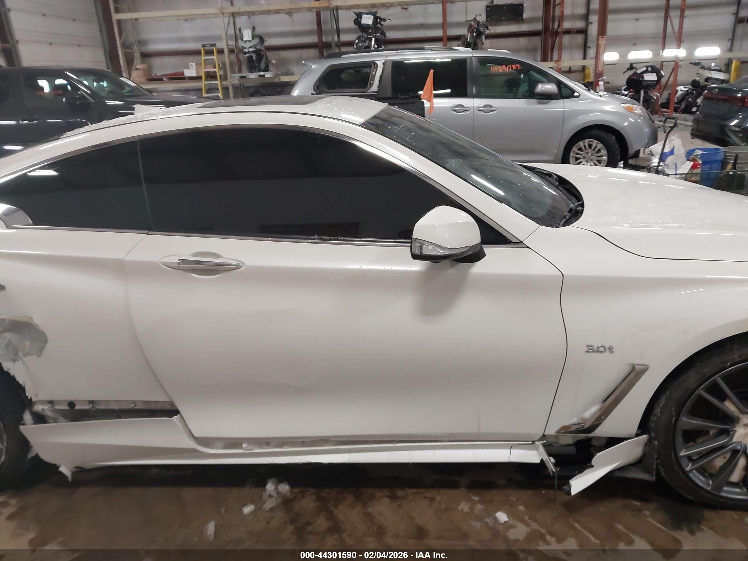 2017 Infiniti Q60 3.0t Sport Белый vin: JN1EV7EL1HM553539