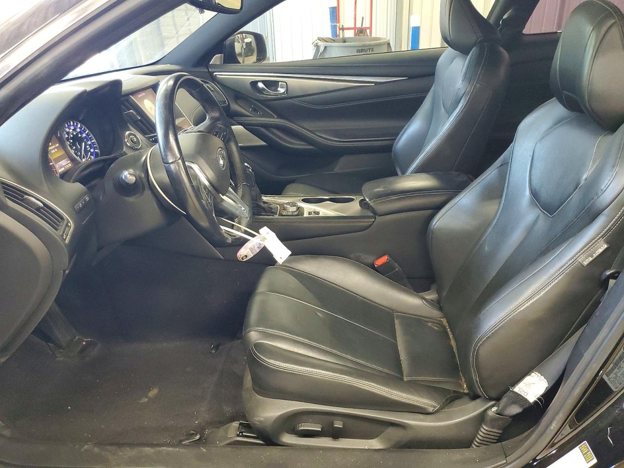2018 Infiniti Q60 3.0t Luxe Black vin: JN1EV7EL7JM392118