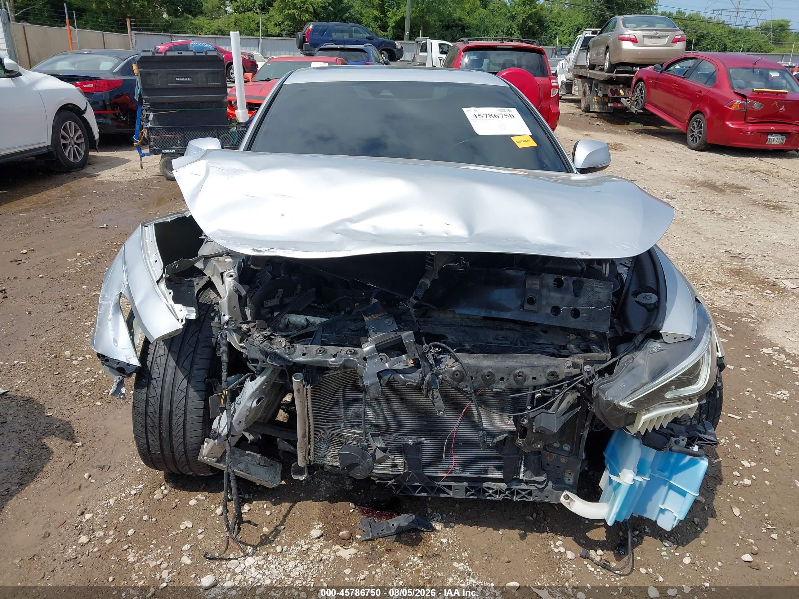 2019 Infiniti Q60 3.0t Luxe Silver vin: JN1EV7ELXKM290345