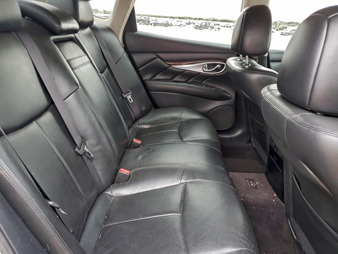 2012 Infiniti M35h Серебряный vin: JN1EY1AP0CM910554