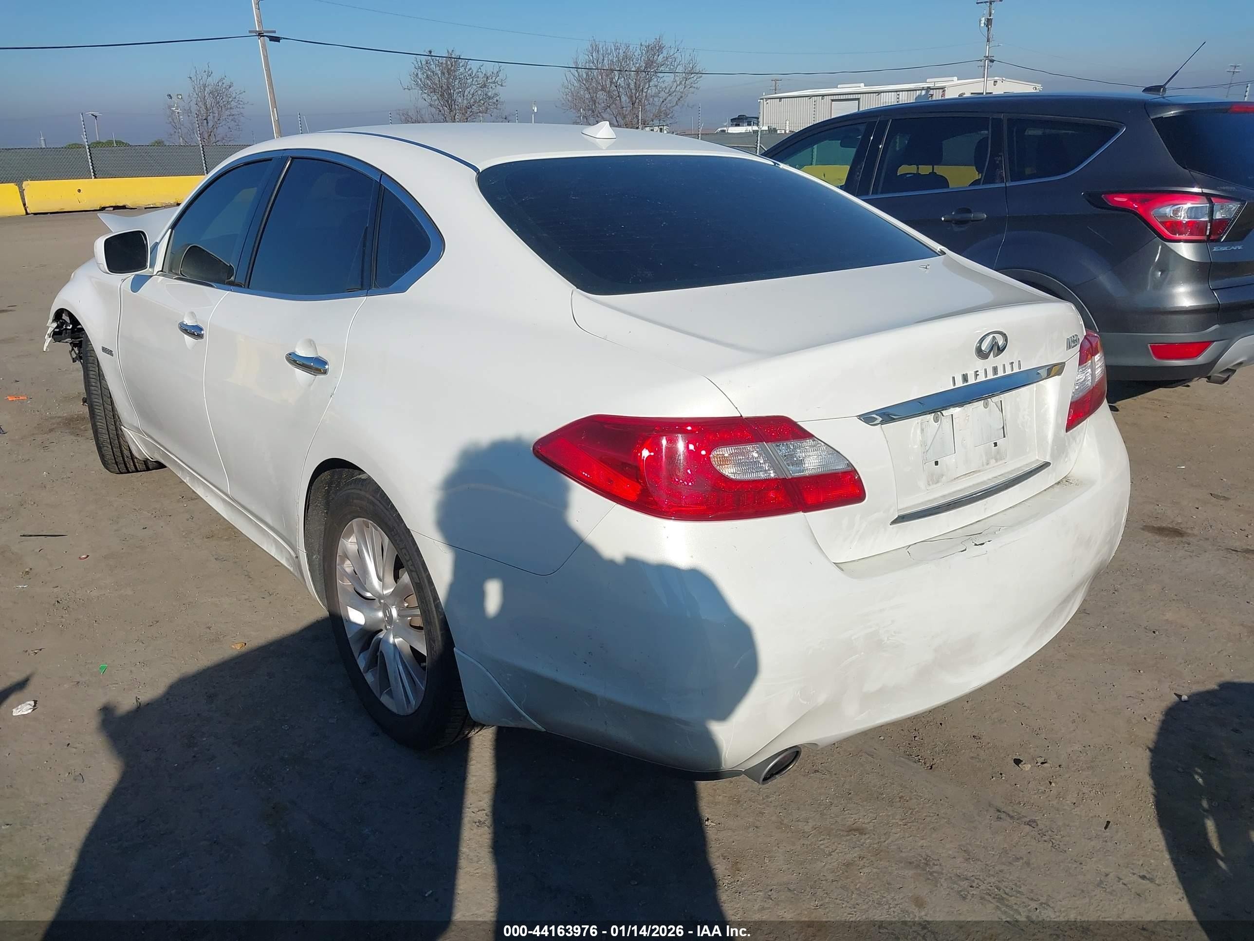 2012 Infiniti M35h   Белый vin: JN1EY1AP2CM910720