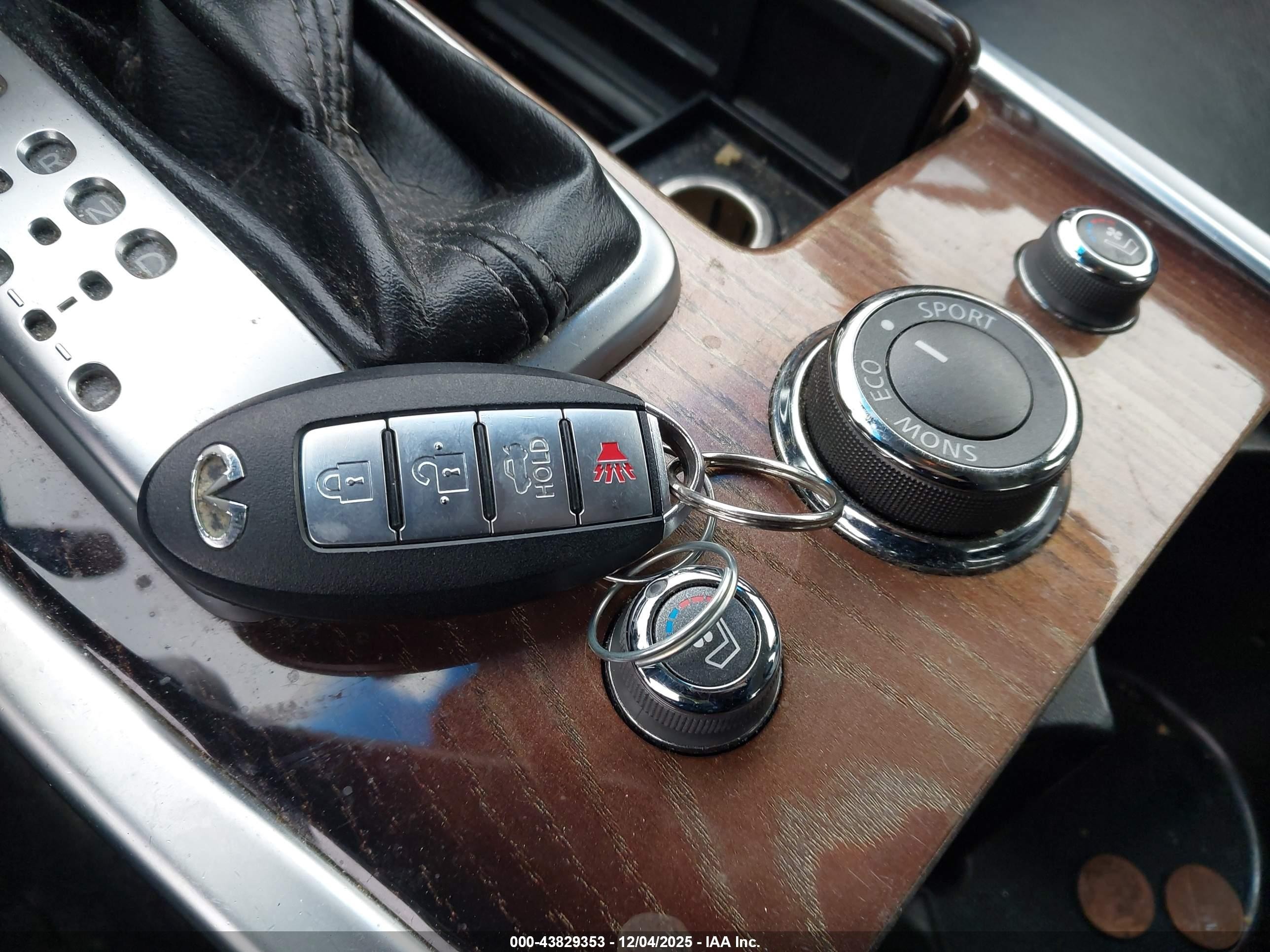2012 Infiniti M35h   Black vin: JN1EY1AP3CM910127