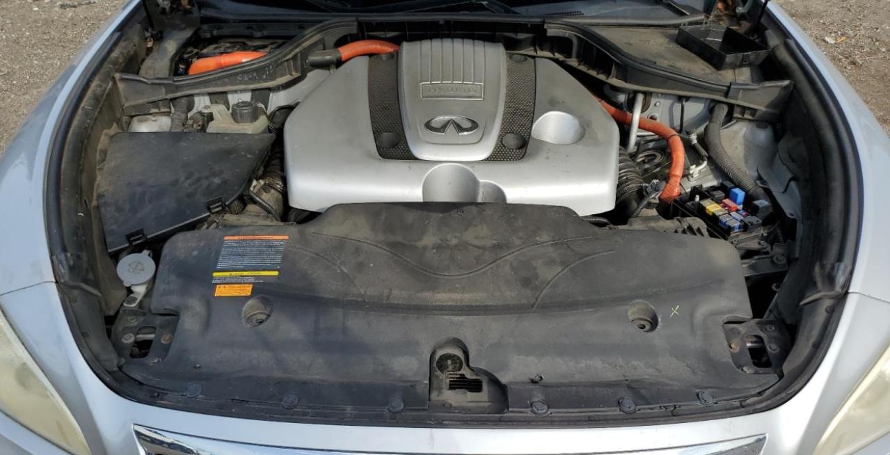 2012 Infiniti M35h Silver vin: JN1EY1AP4CM910458