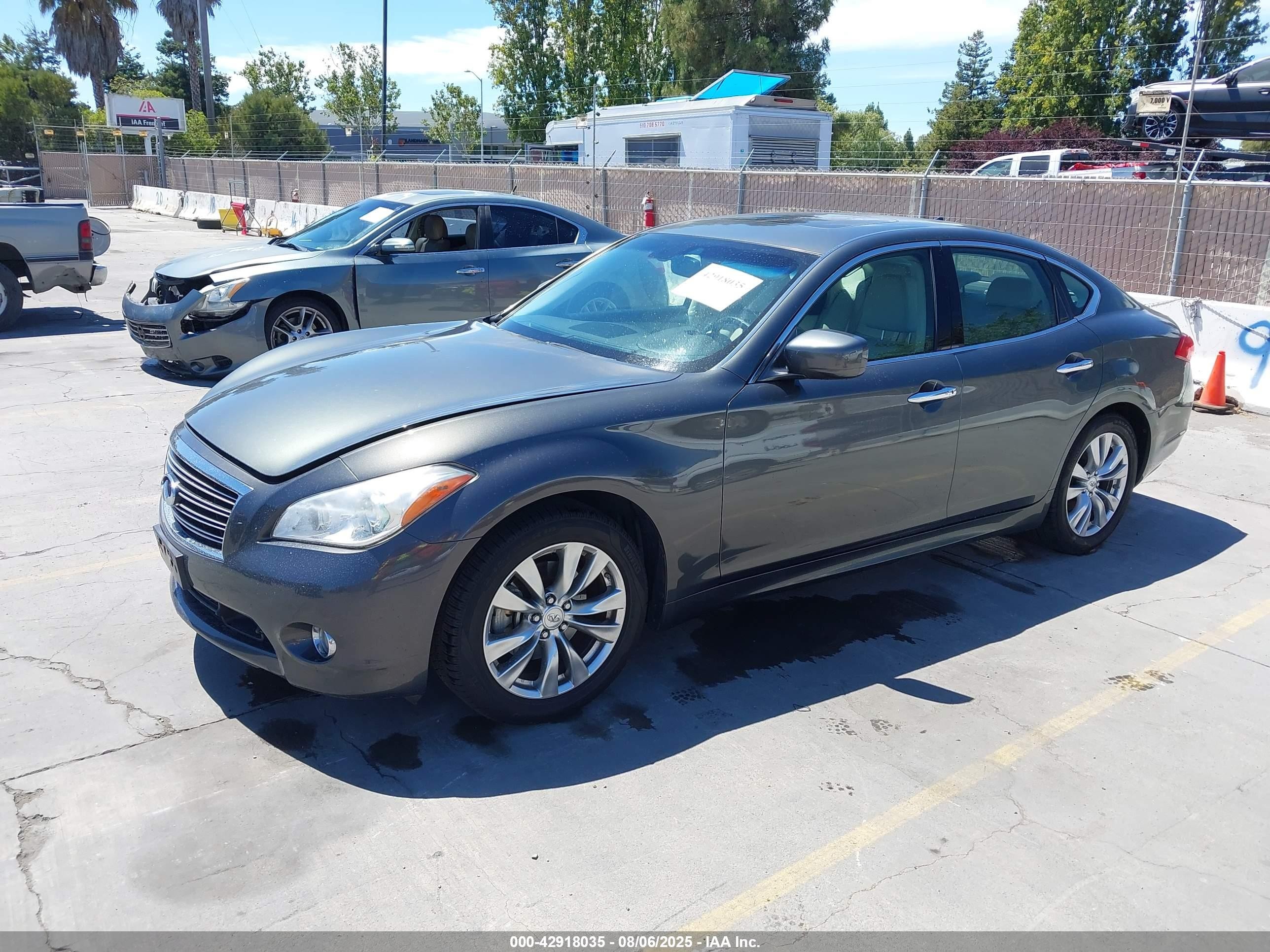 2012 Infiniti M35h   Gray vin: JN1EY1AP5CM910517