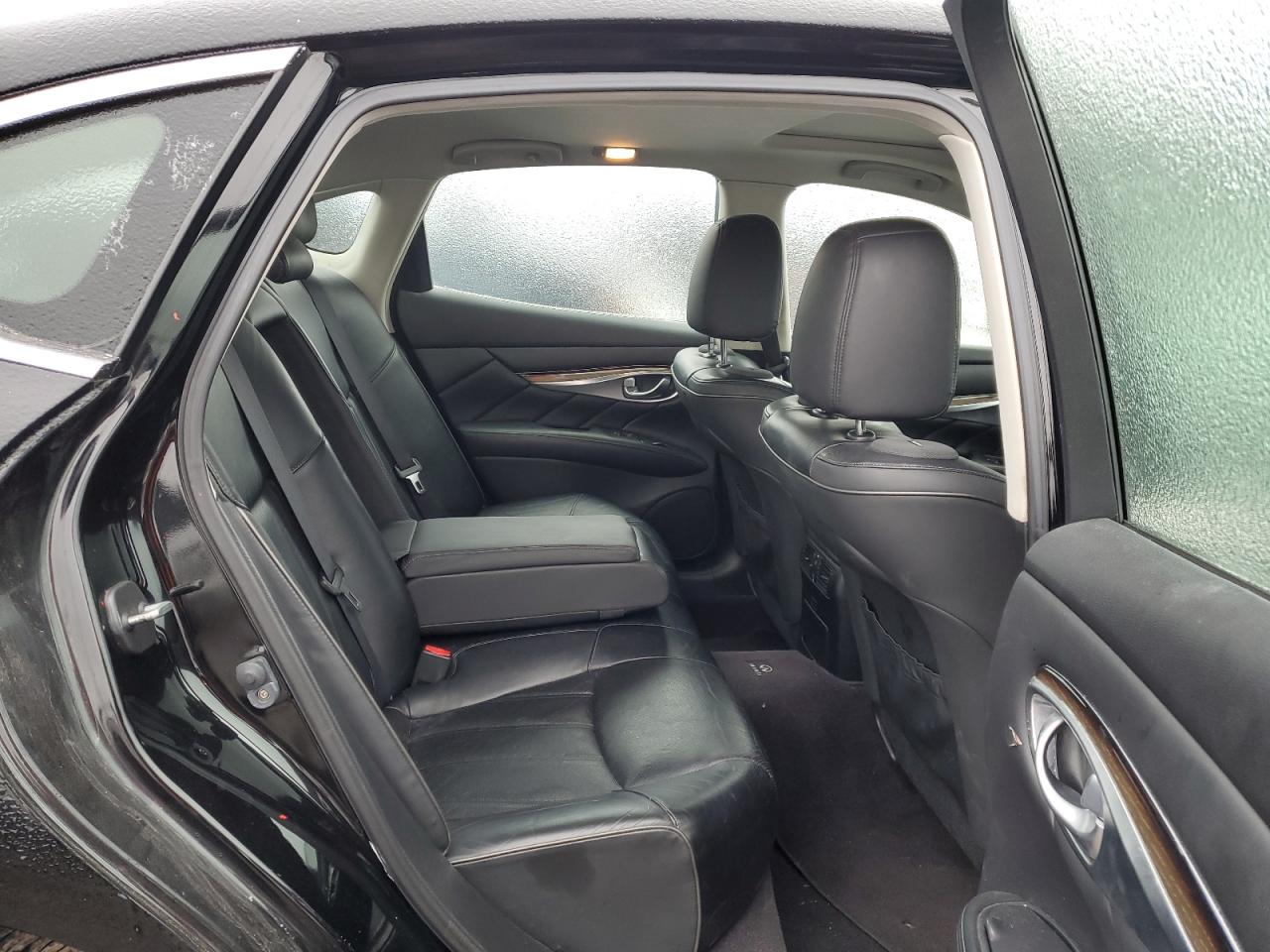2012 Infiniti M35h Black vin: JN1EY1AP6CM910025