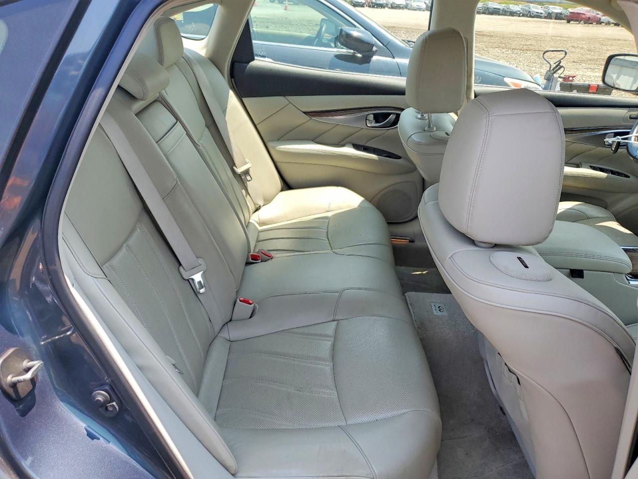 2012 Infiniti M35h Base Gray vin: JN1EY1AP6CM910672