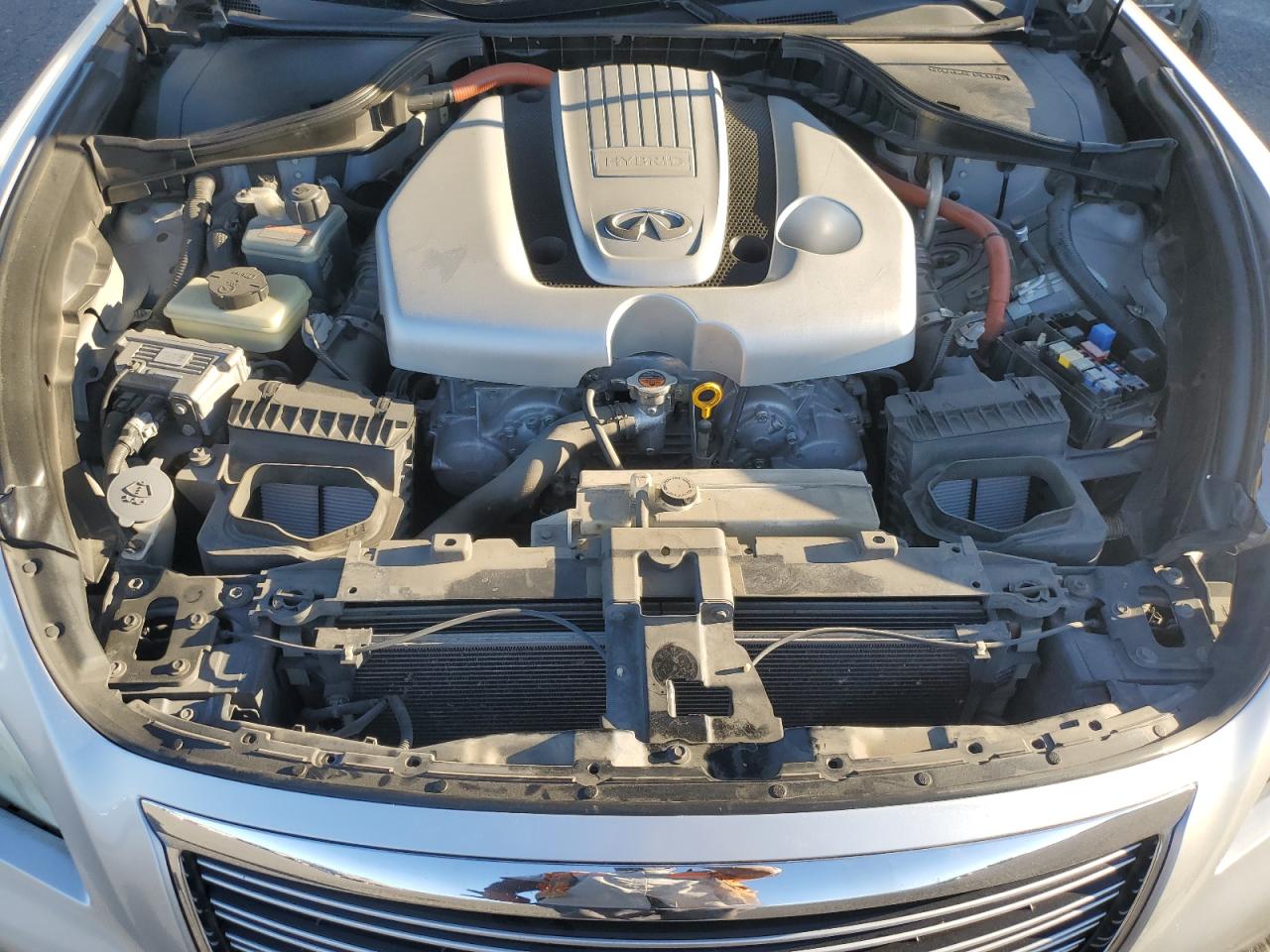 2012 Infiniti M35h Серебряный vin: JN1EY1AP7CM910339