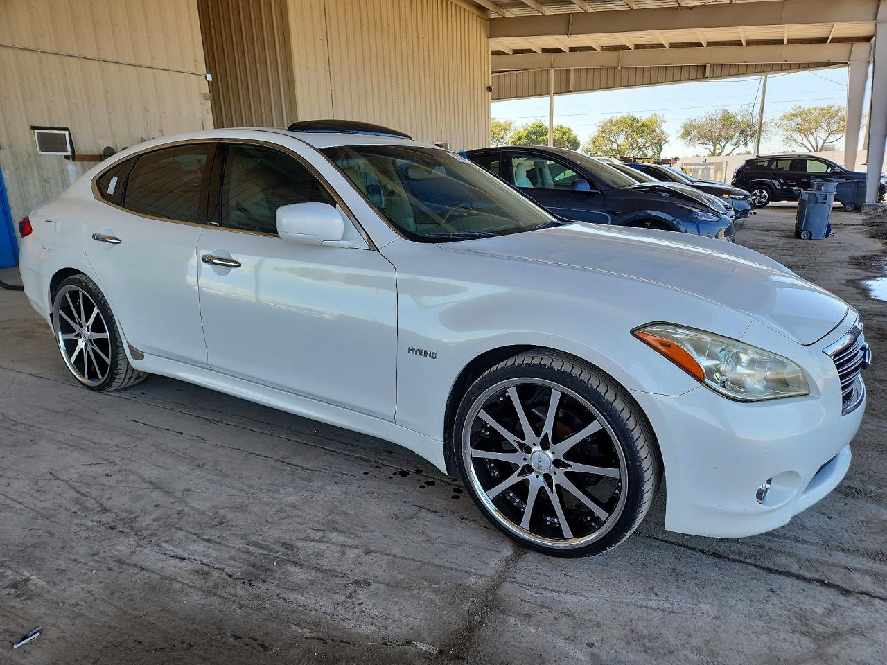 2012 Infiniti M35h White vin: JN1EY1AP7CM910566