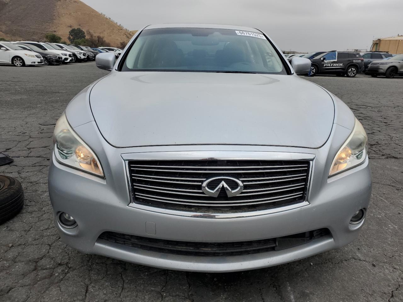 2012 Infiniti M35h Silver vin: JN1EY1AP8CM910060