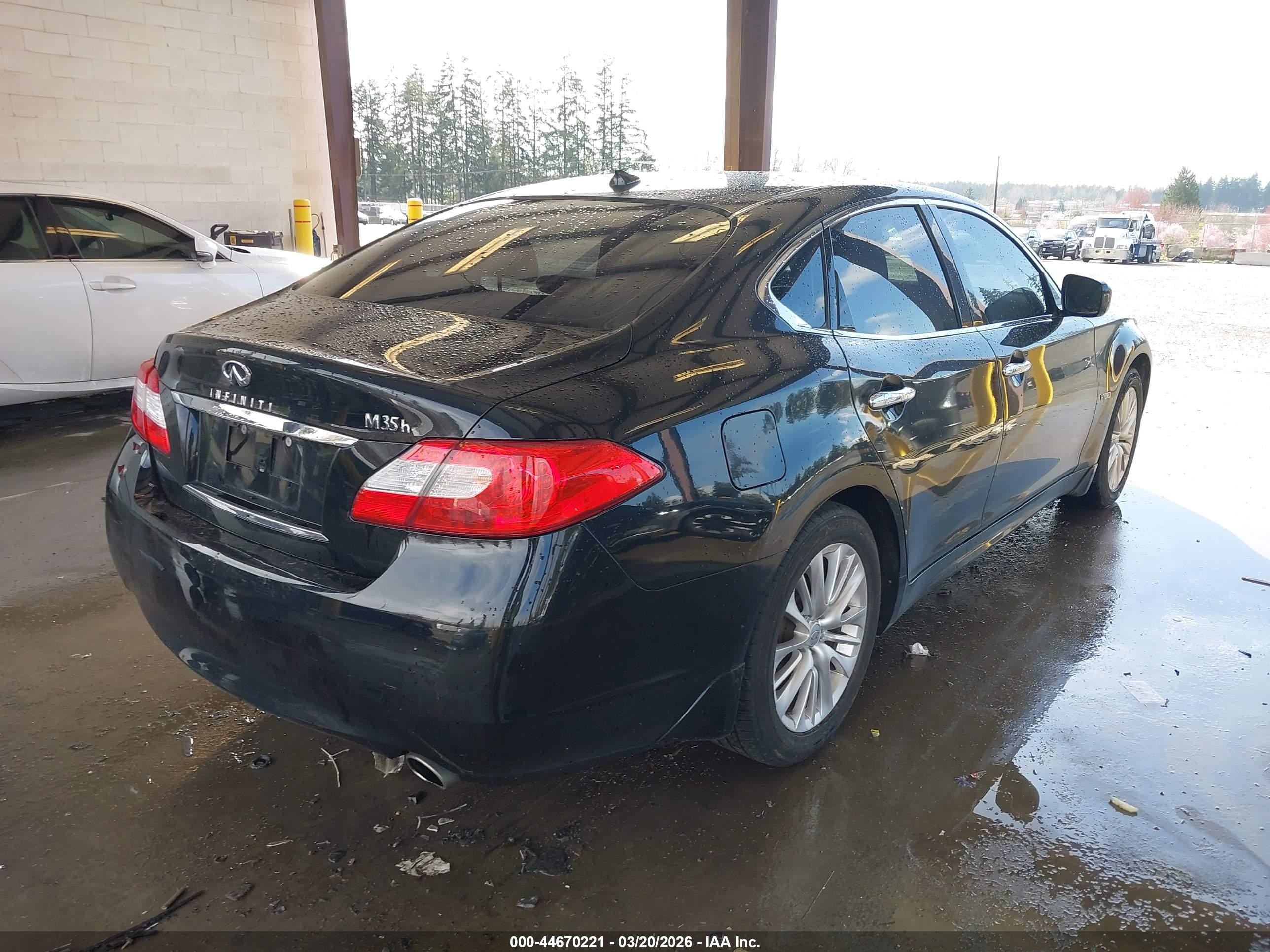 2012 Infiniti M35h   Black vin: JN1EY1AP9CM910326