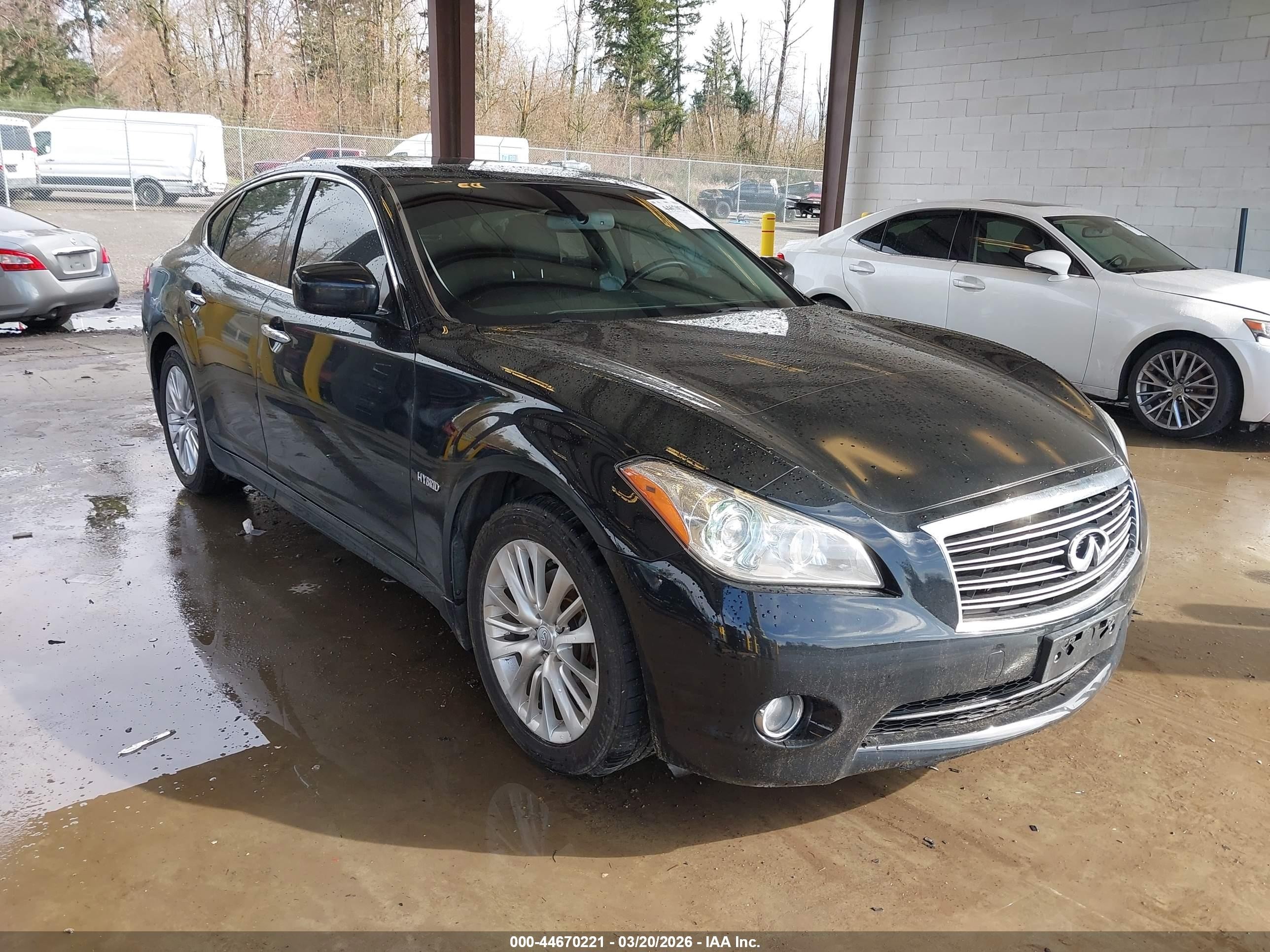 2012 Infiniti M35h   Black vin: JN1EY1AP9CM910326