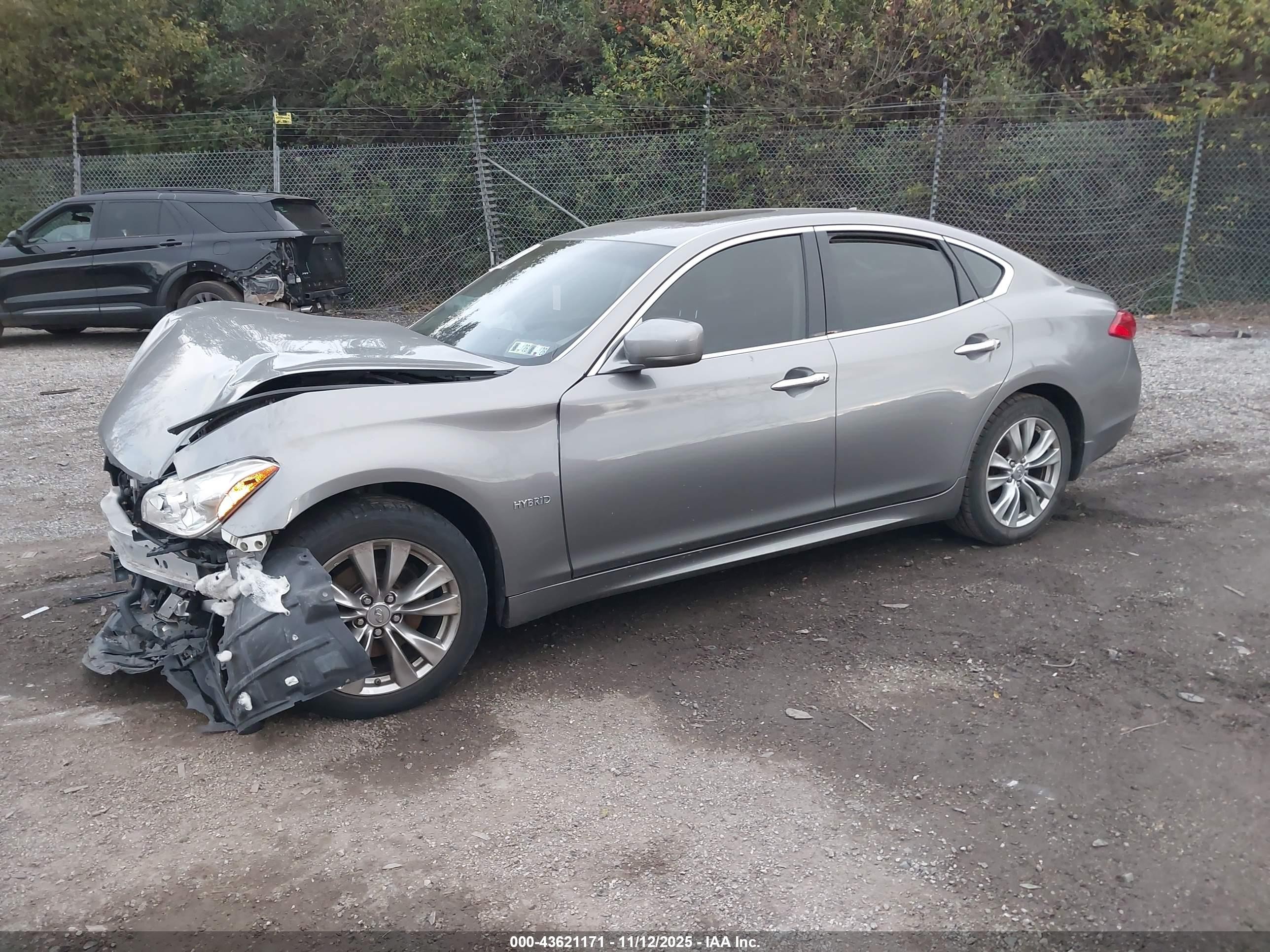 2012 Infiniti M35h   Gray vin: JN1EY1AP9CM910861