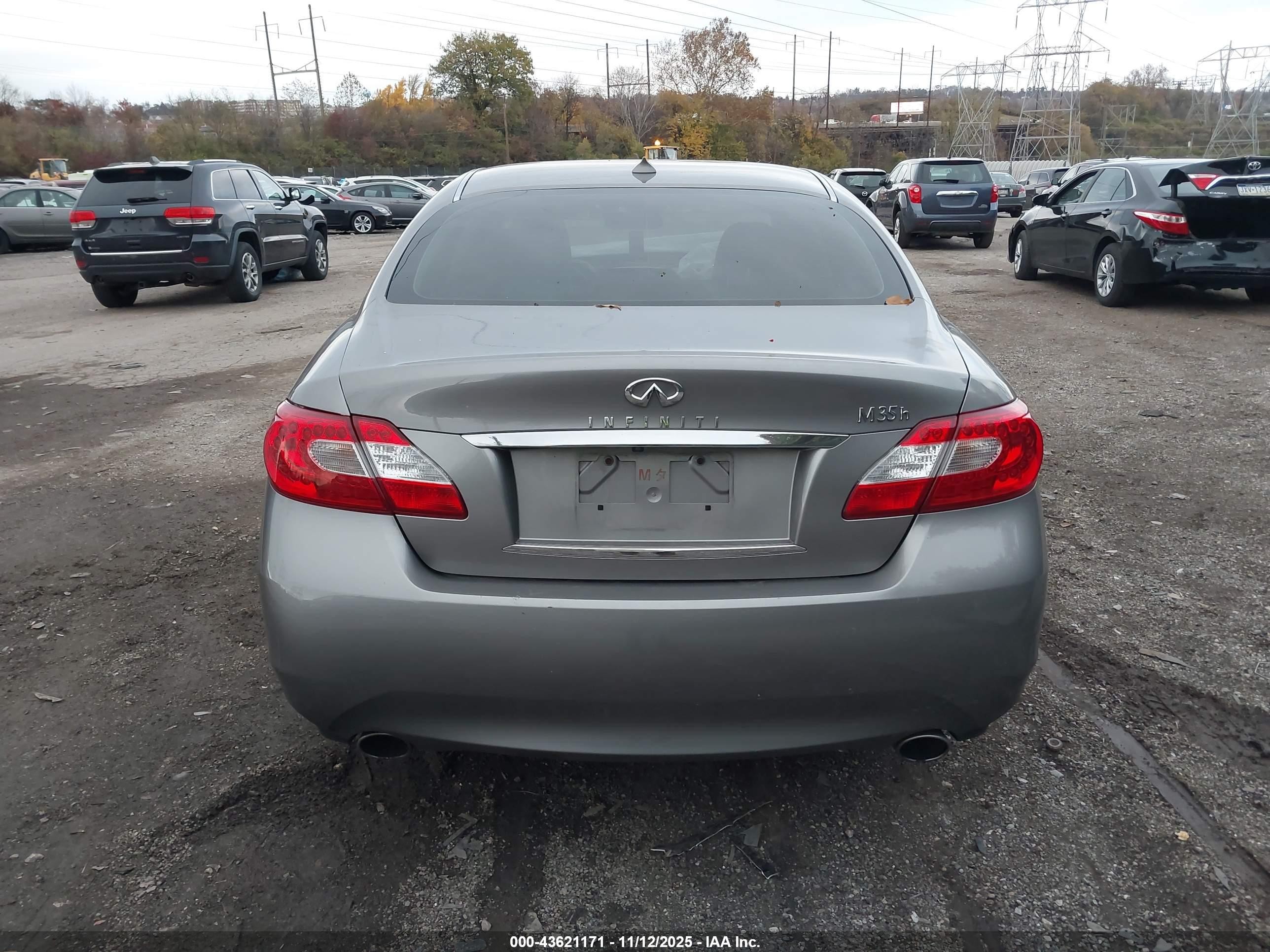 2012 Infiniti M35h   Gray vin: JN1EY1AP9CM910861