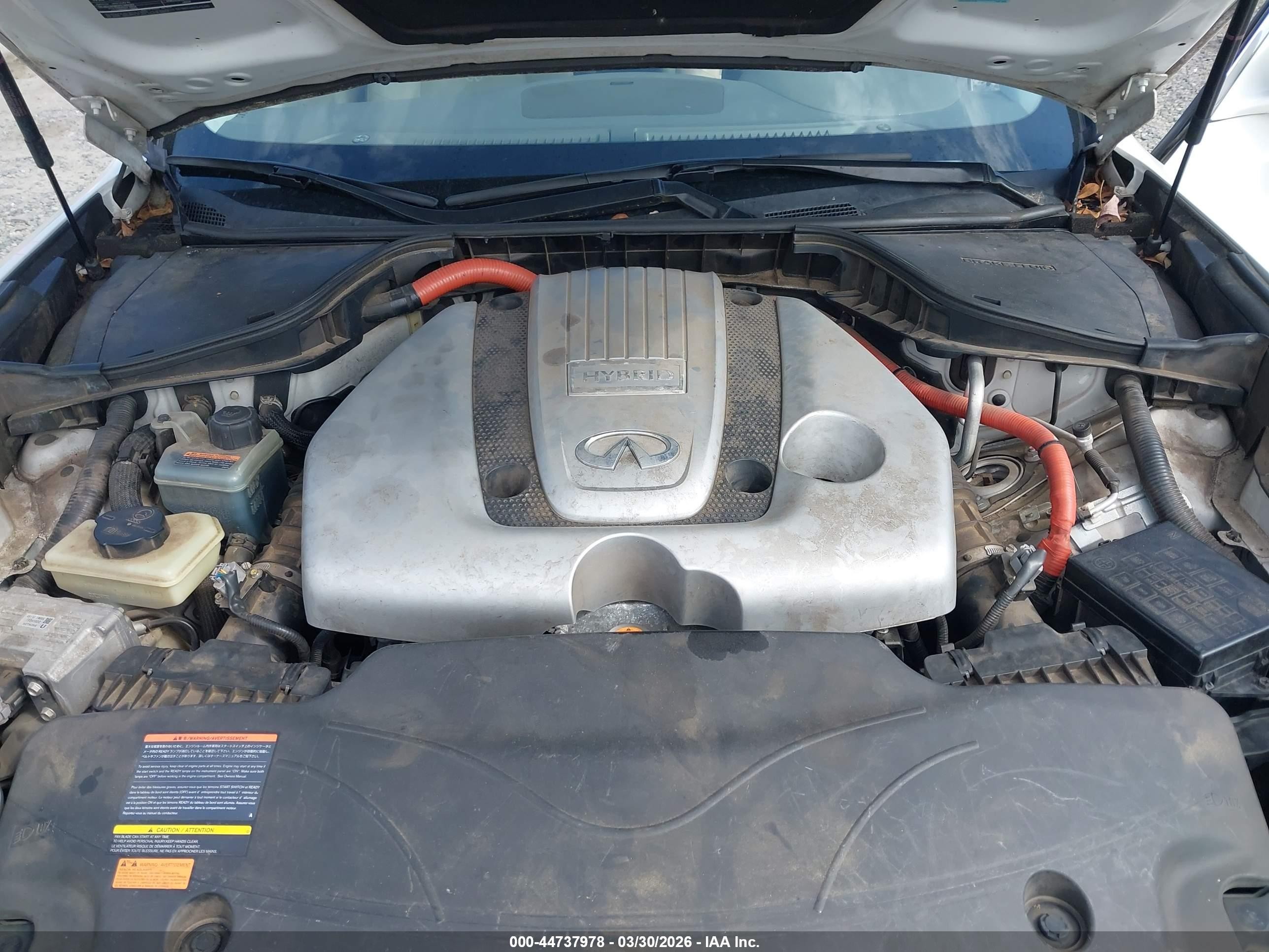 2012 Infiniti M35h   Белый vin: JN1EY1APXCM910853