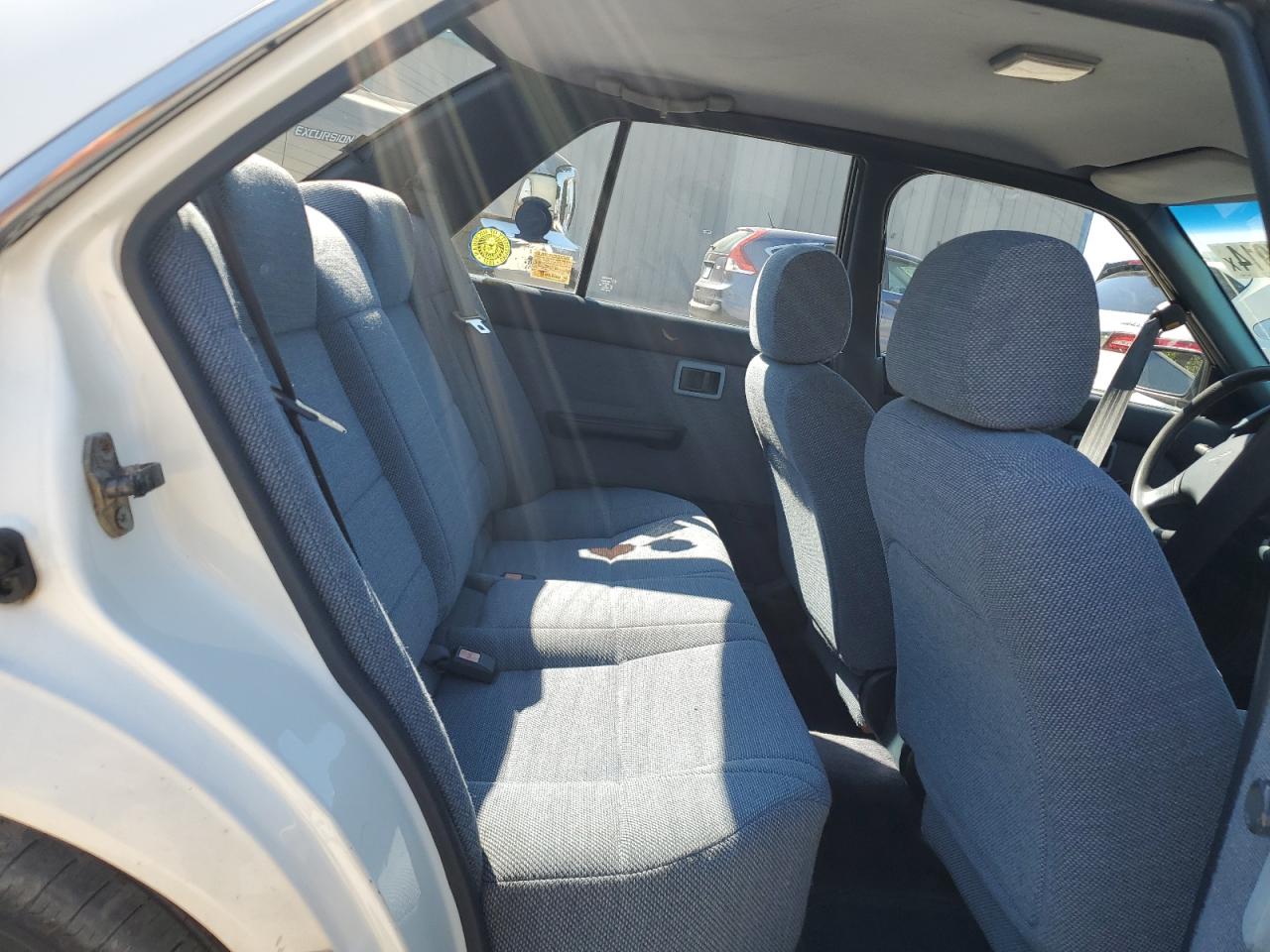 1990 Nissan Stanza  White vin: JN1FU21P3LT216873
