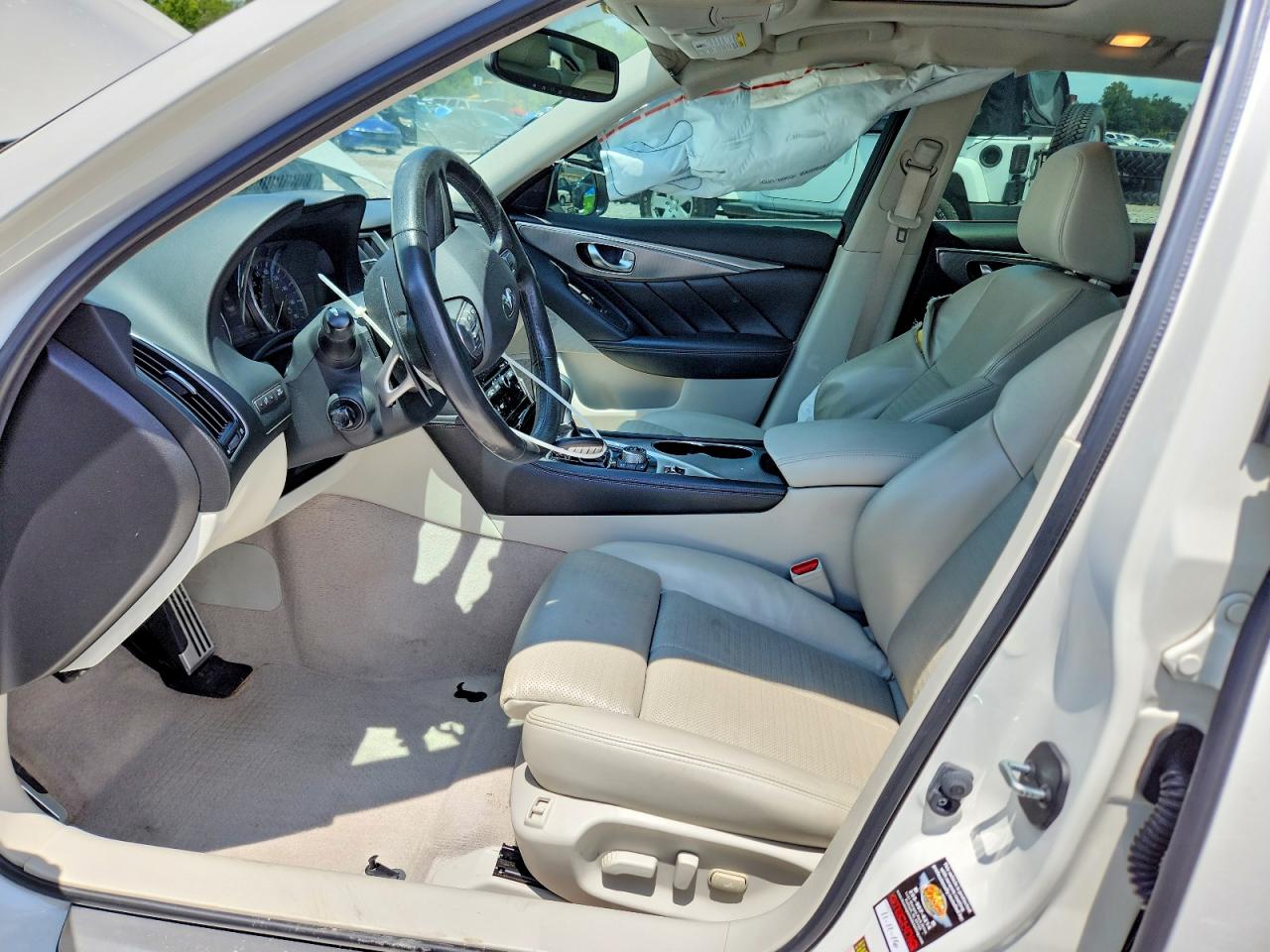 2016 Infiniti Q50 Red Sport 400 White vin: JN1FV7AP7GM420537