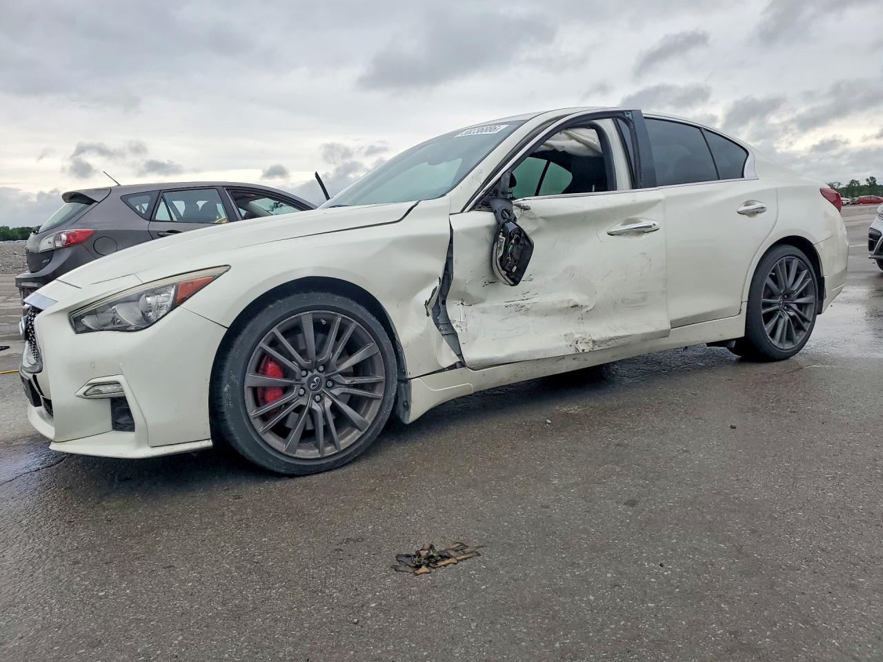 2018 Infiniti Q50 Red Sport 400 White vin: JN1FV7AP9JM460657