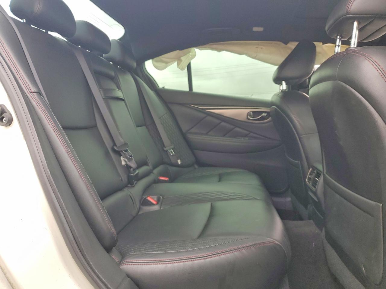 2018 Infiniti Q50 Red Sport 400 White vin: JN1FV7AP9JM460657