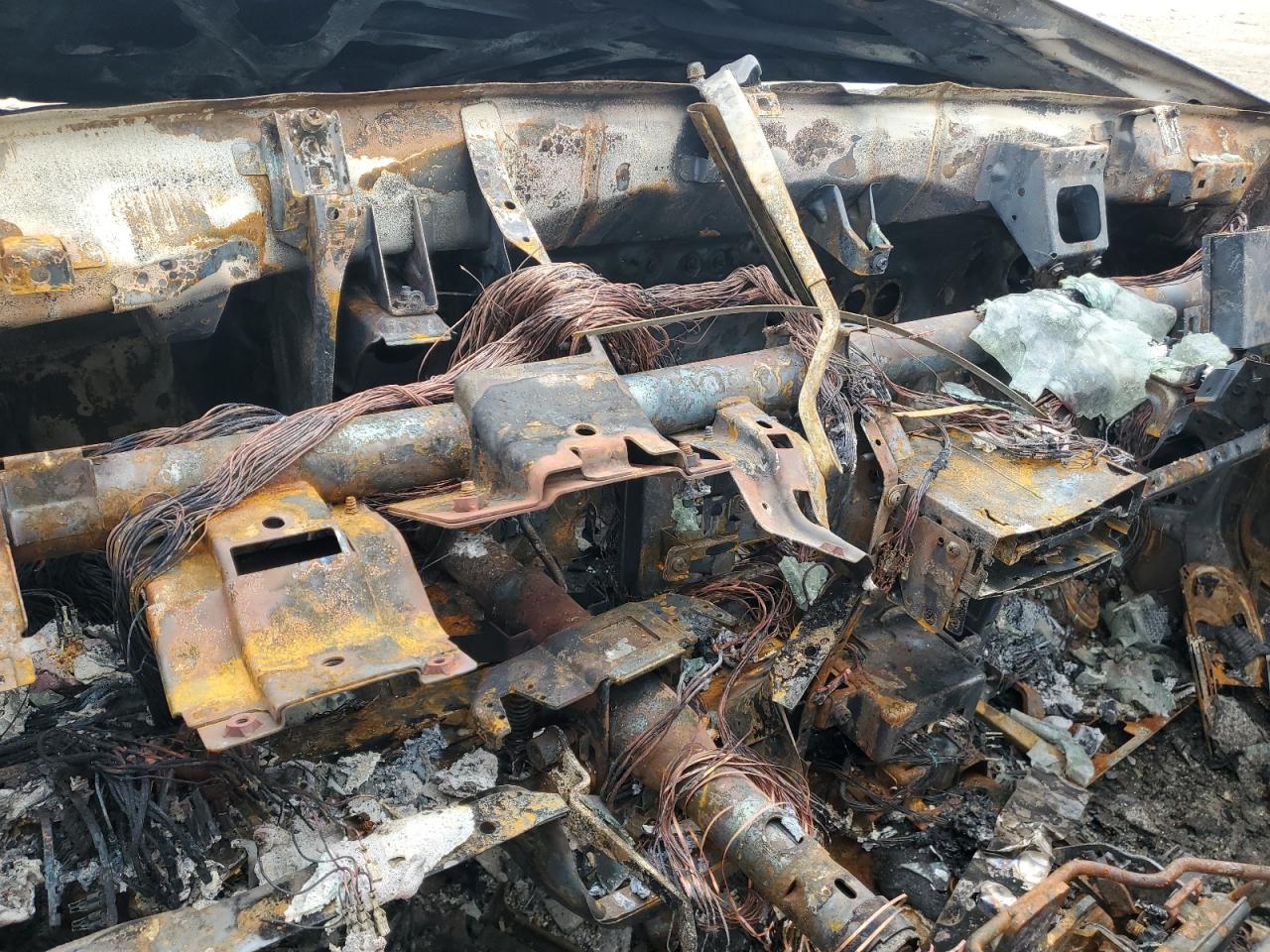 1992 Nissan Maxima Gxe Burn vin: JN1HJ01F6NT022029