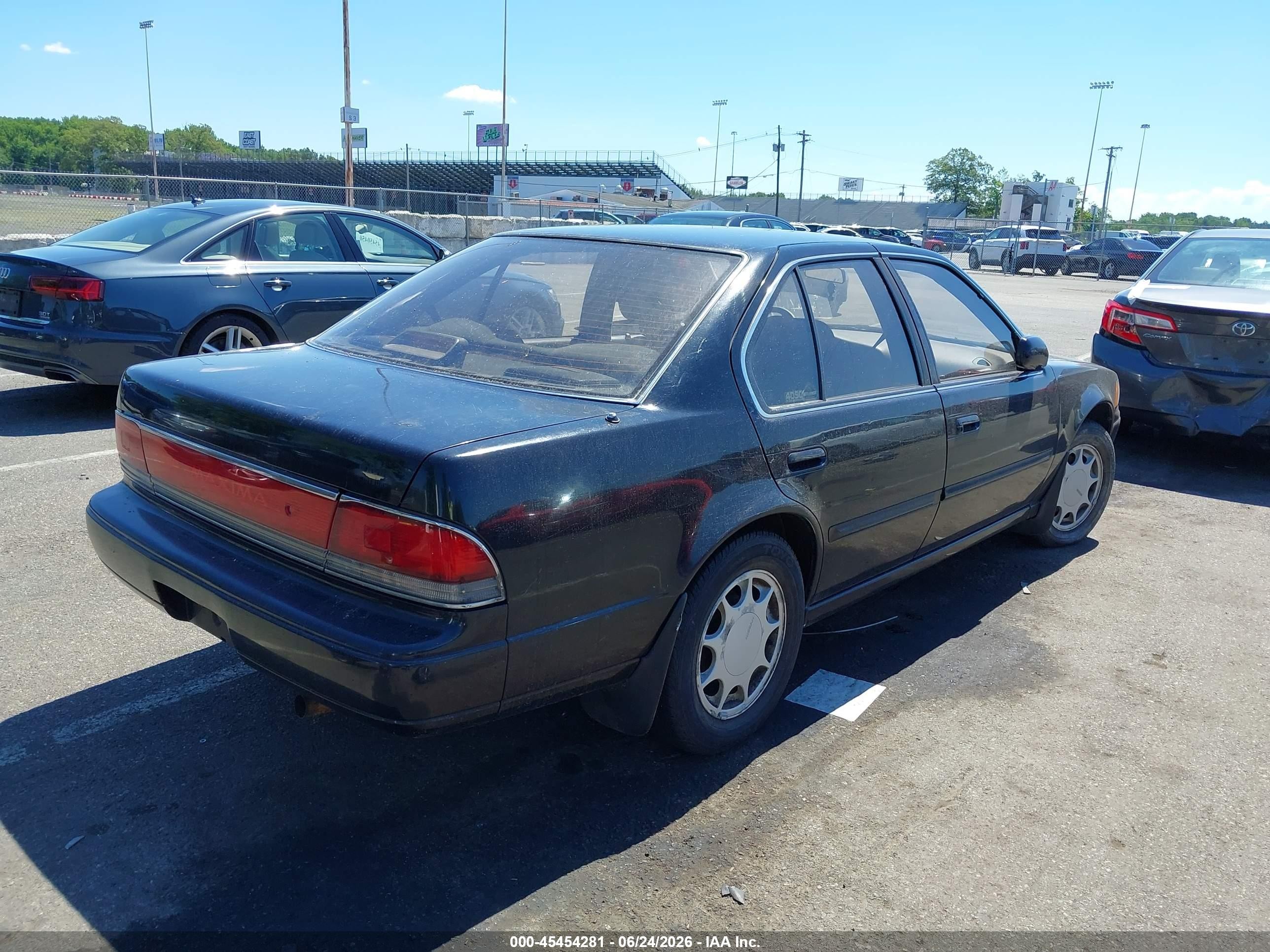 1990 Nissan Maxima   Черный vin: JN1HJ01P0LT448465