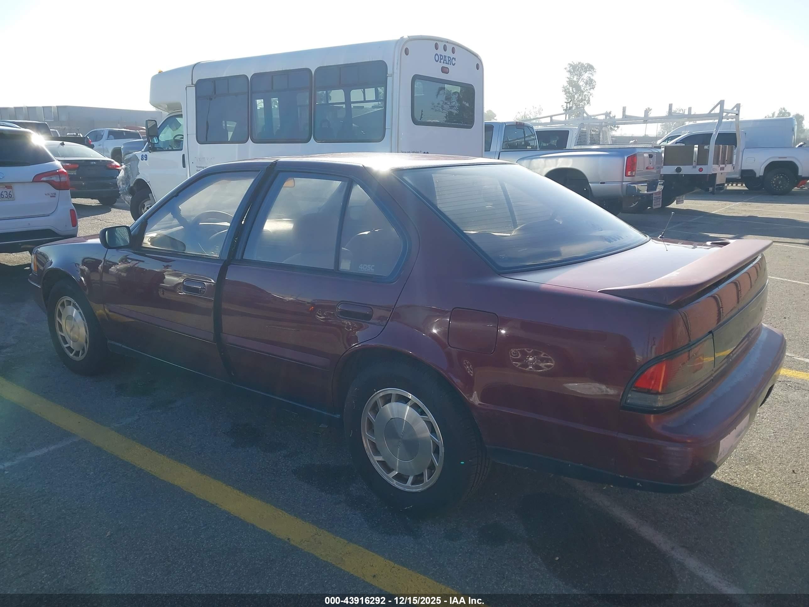 1991 Nissan Maxima   Maroon vin: JN1HJ01P4MT511875