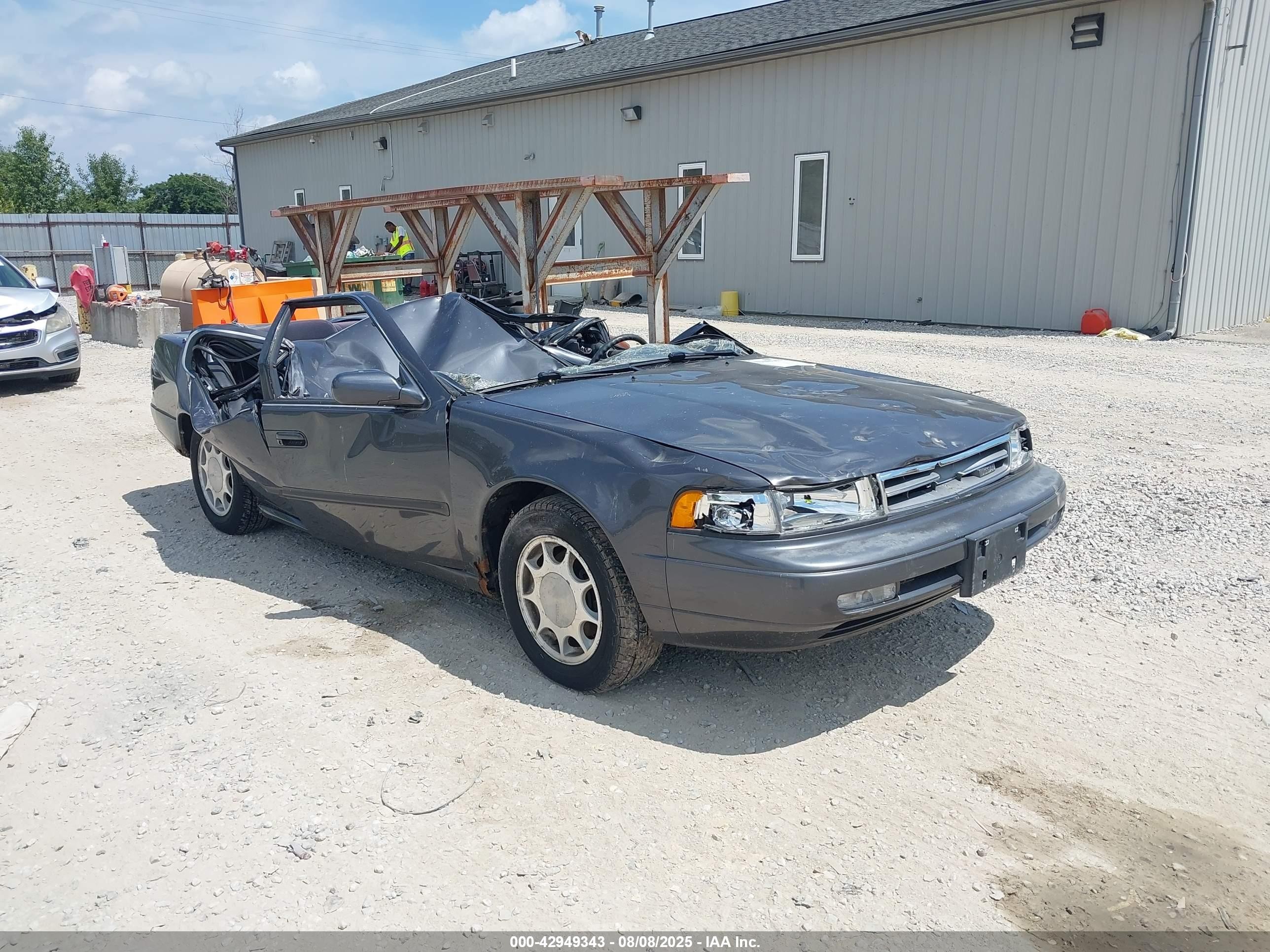 1991 Nissan Maxima   Blue vin: JN1HJ01P4MT530281