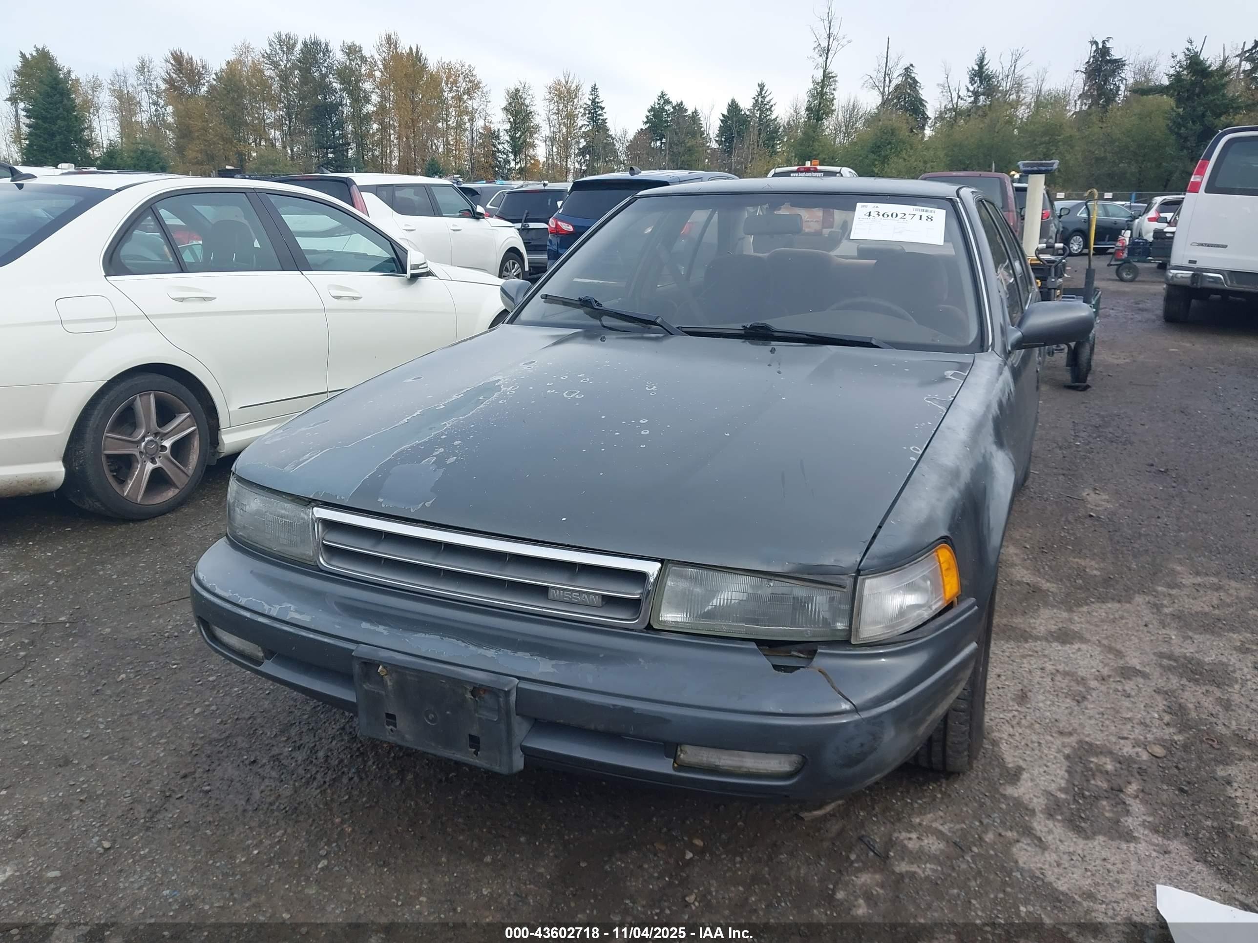 1991 Nissan Maxima   Серый vin: JN1HJ01P8MT548184