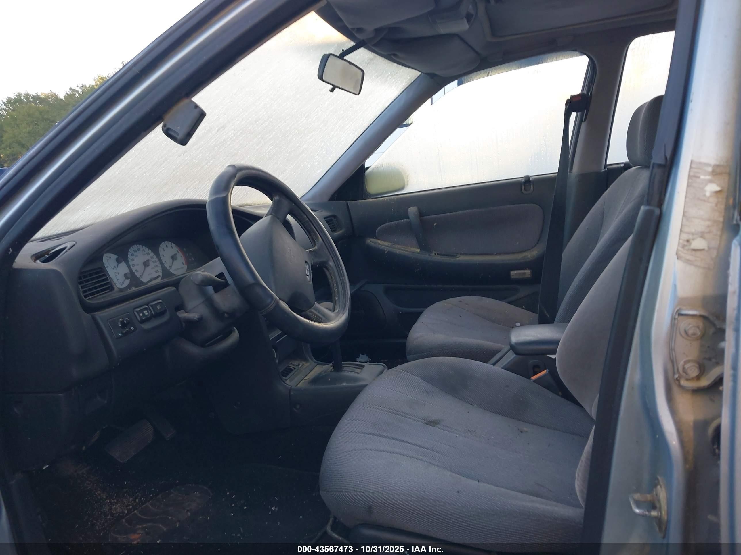 1991 Nissan Maxima   Blue vin: JN1HJ01PXMT576102